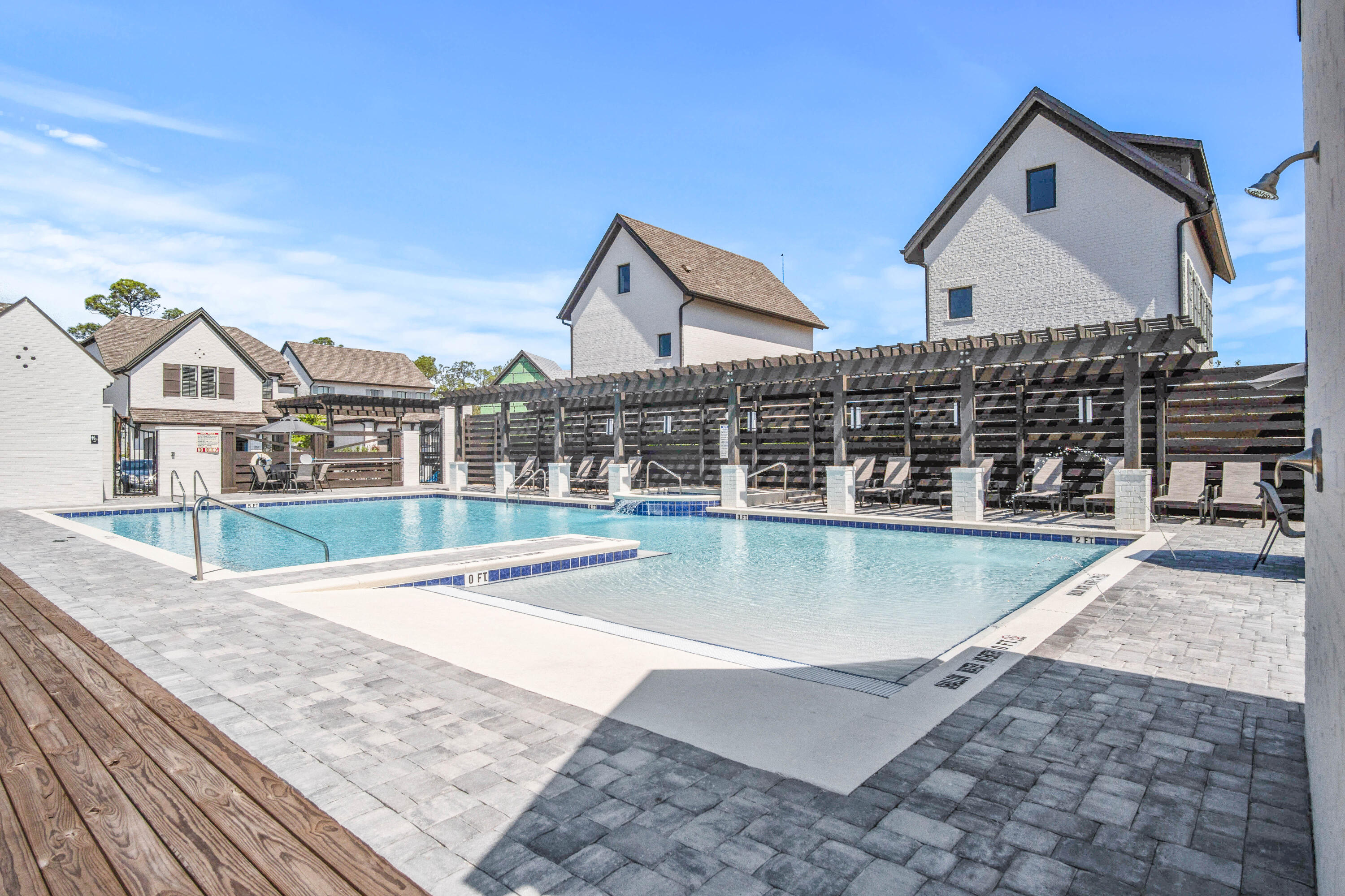 46 Ridgewalk Circle