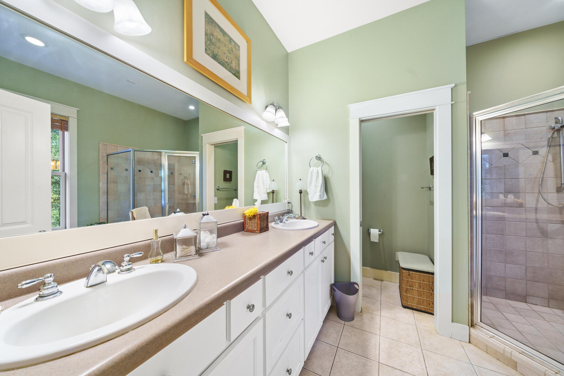 813 N Walton Lakeshore Drive