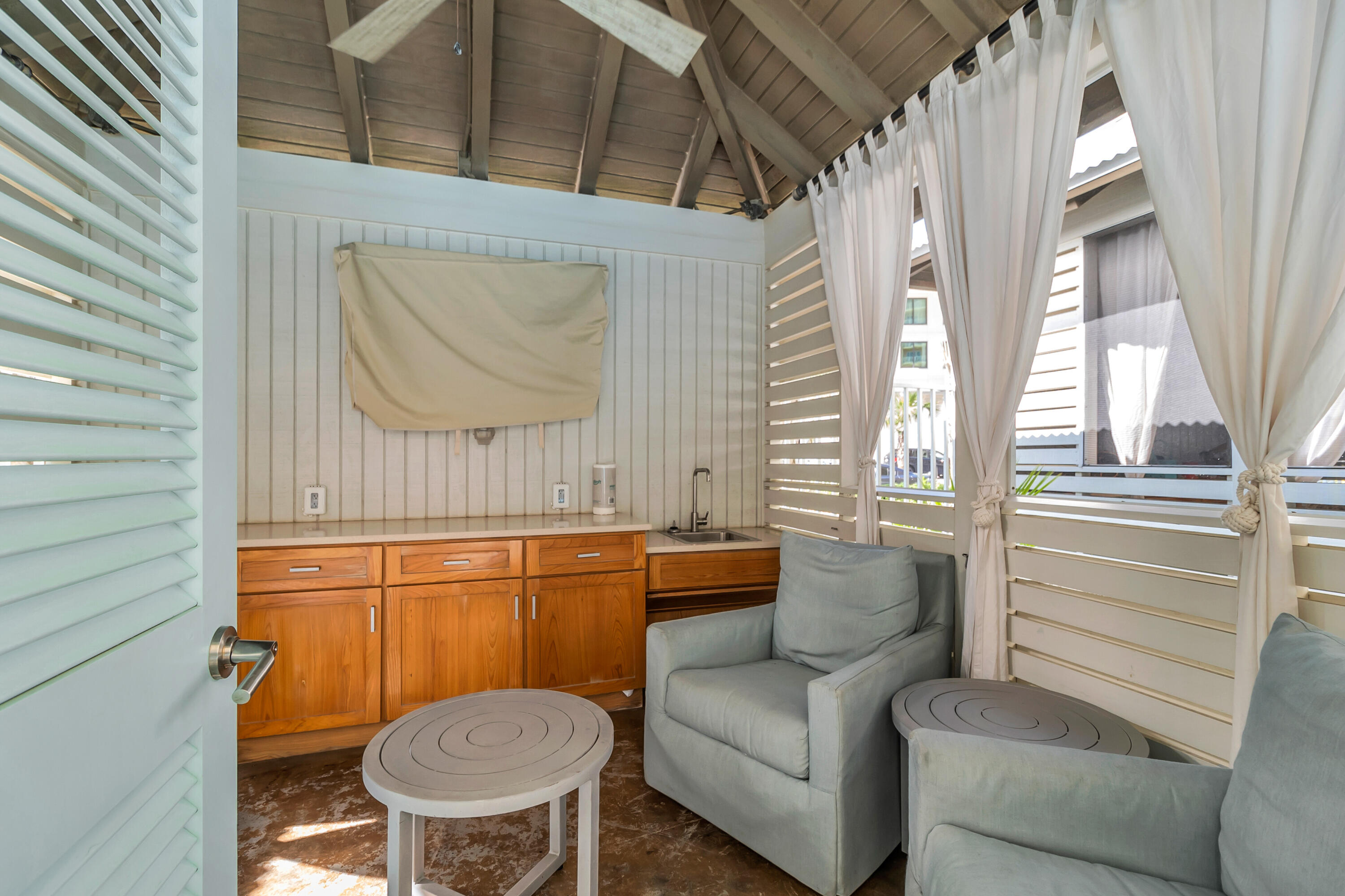 15928 Front Beach Road, 3-407