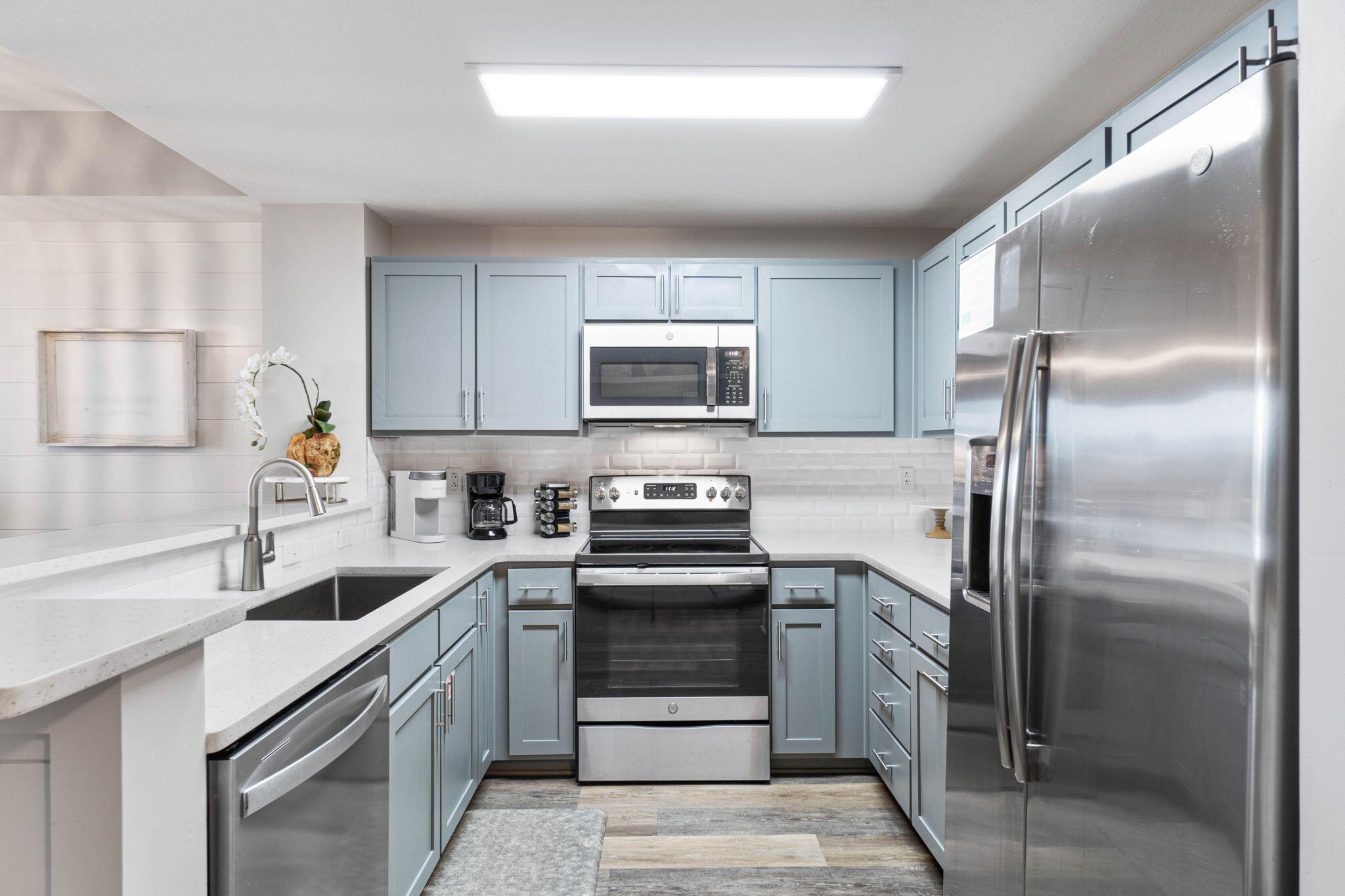 15928 Front Beach Road, 3-407