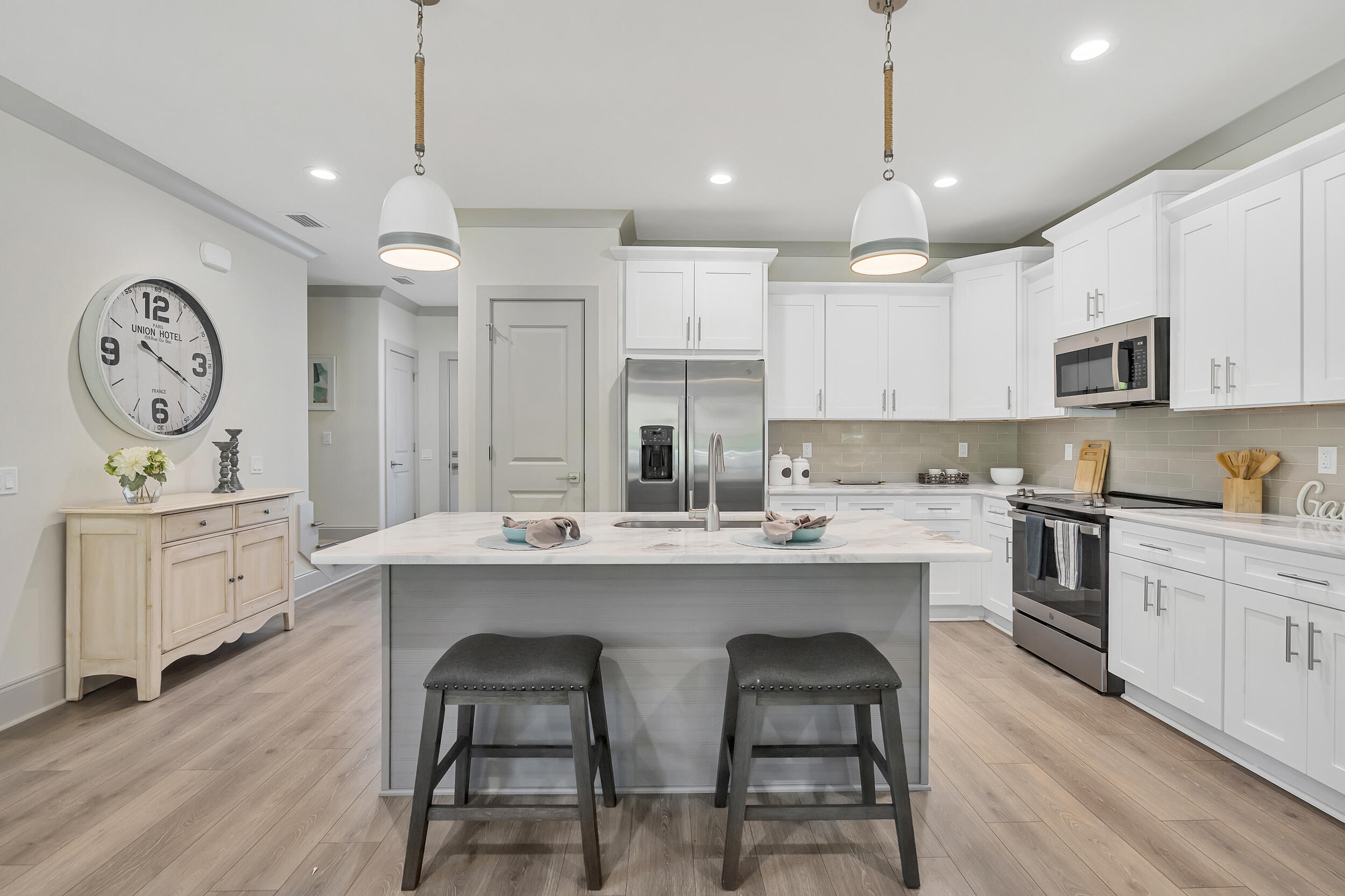 35 Golden Bell Court, Unit 35A