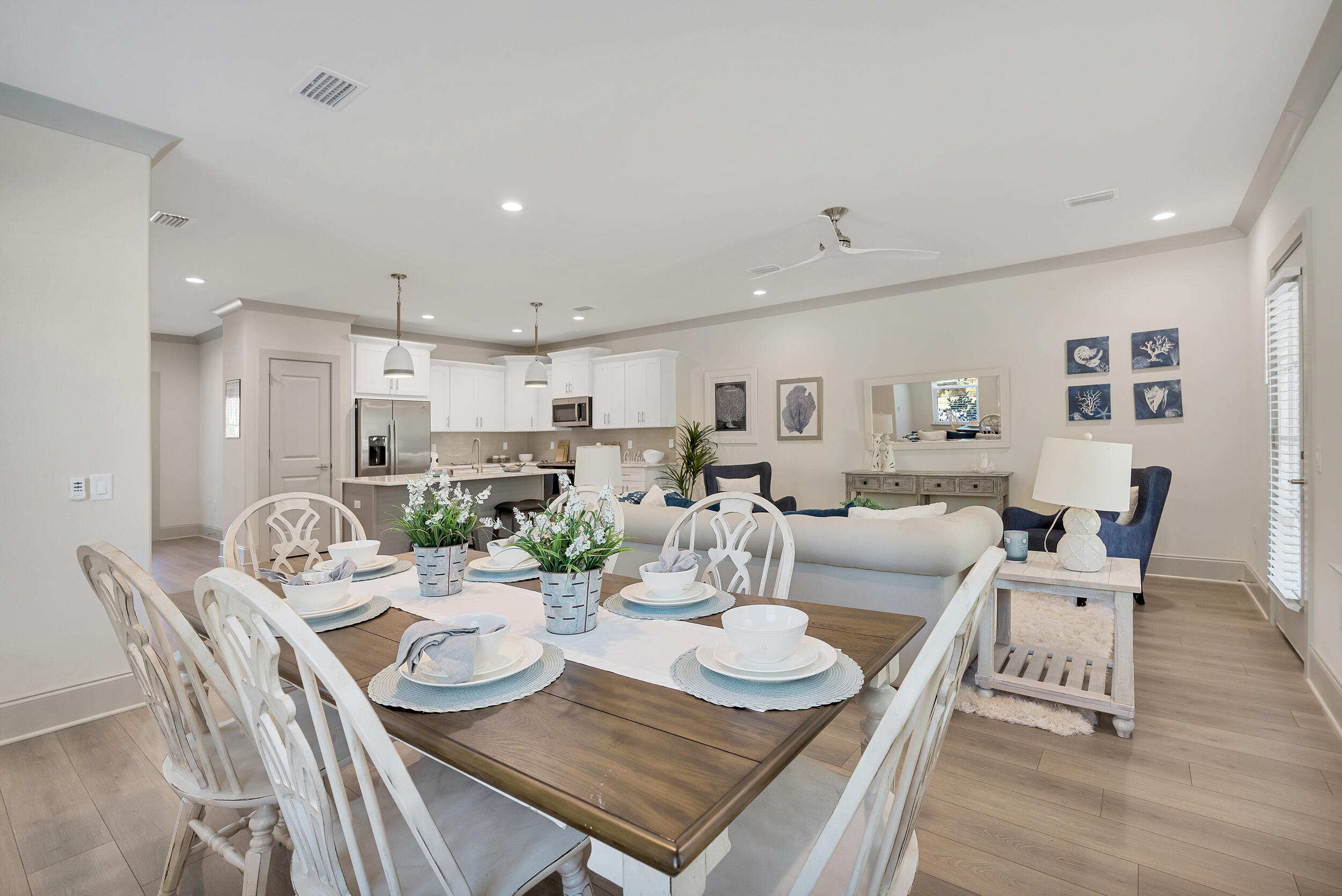 35 Golden Bell Court, Unit 35A