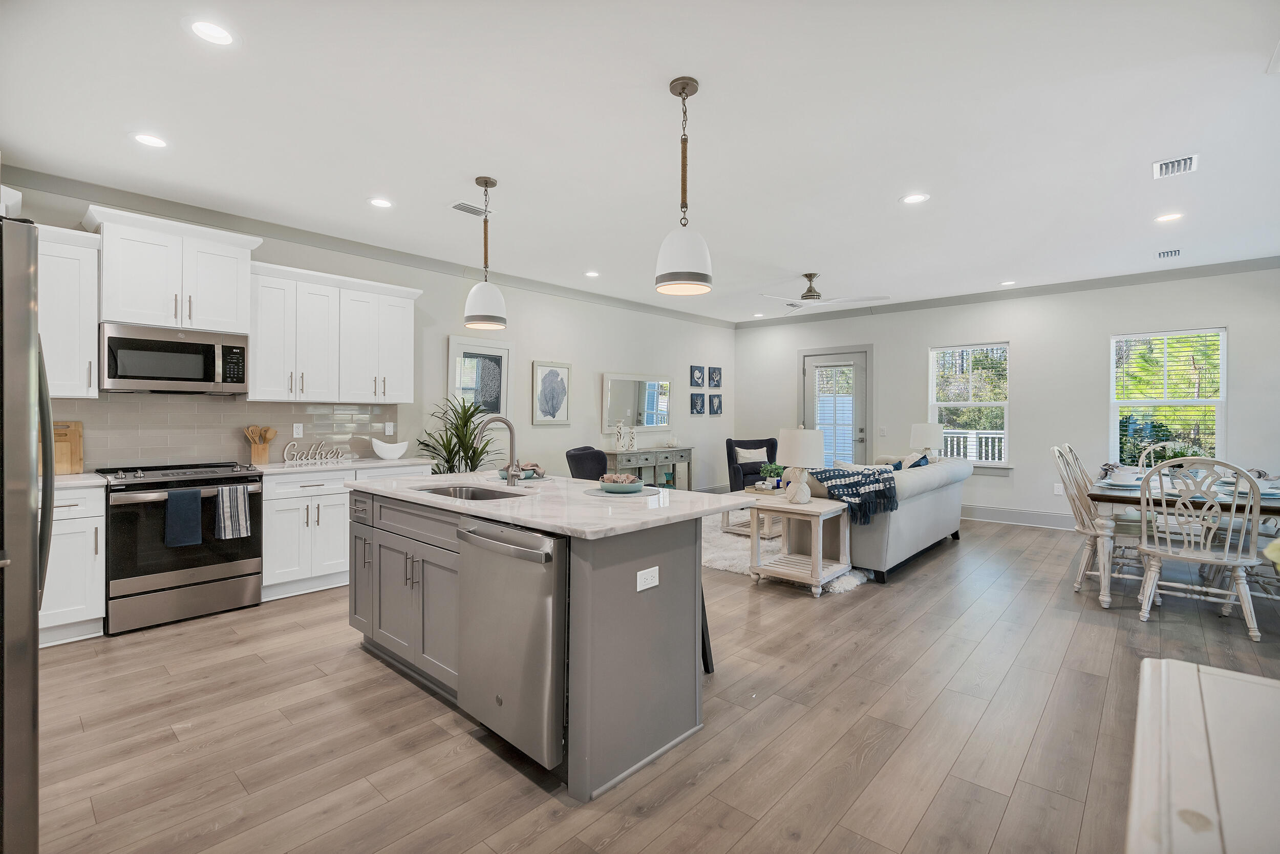 35 Golden Bell Court, Unit 35A