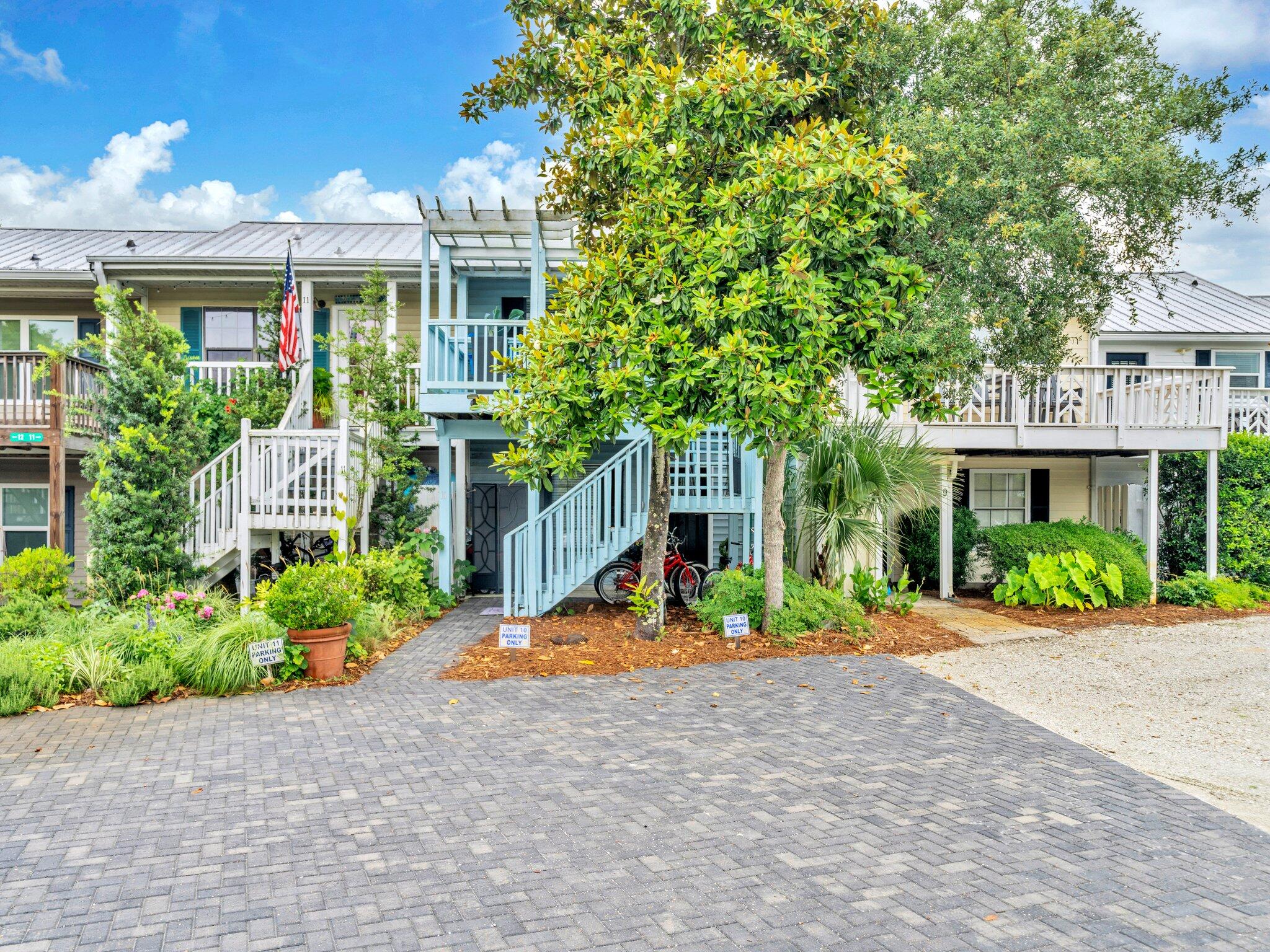 50 Gossamer Lane, UNIT 10