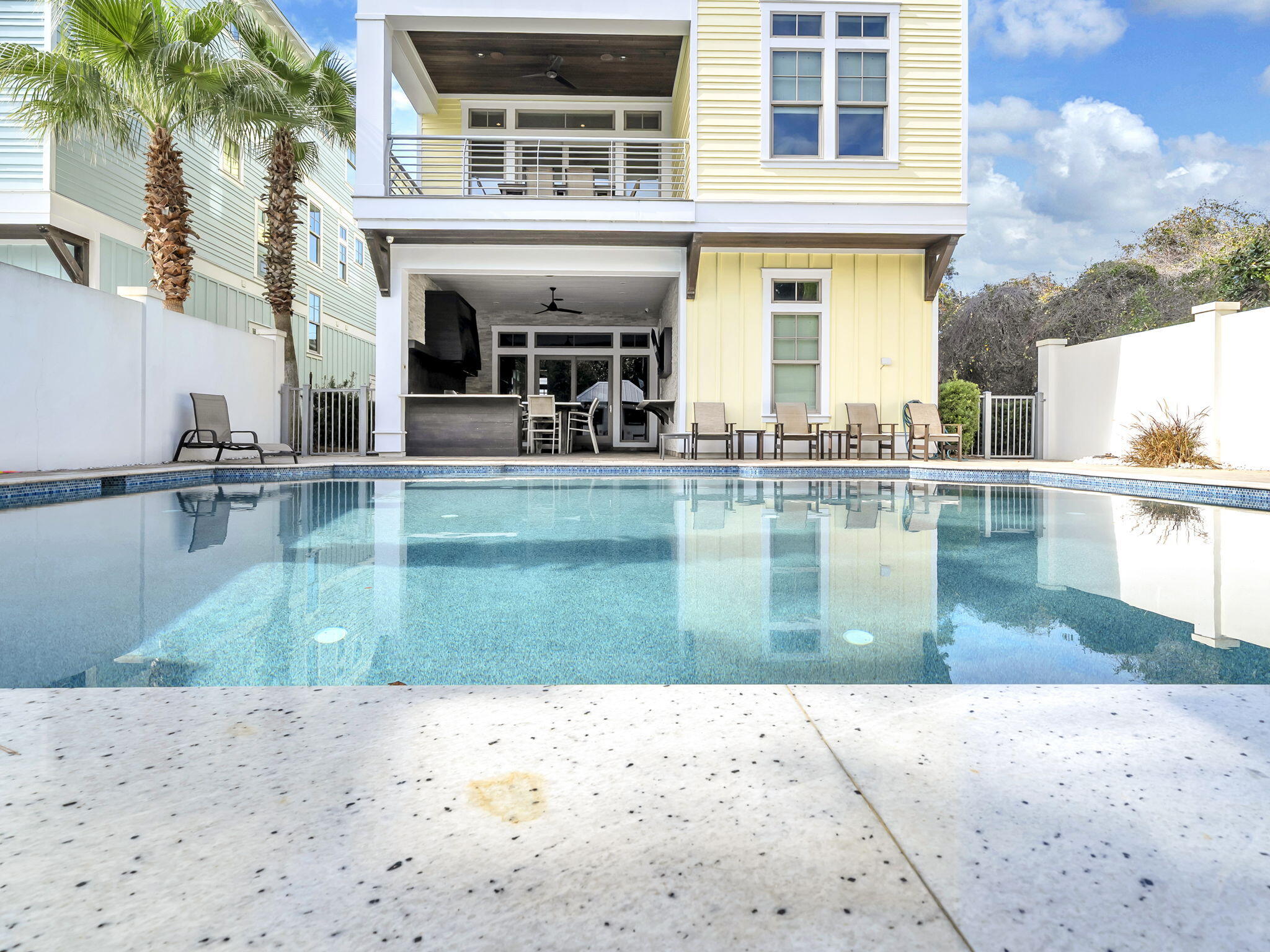 71 Dolphin Street