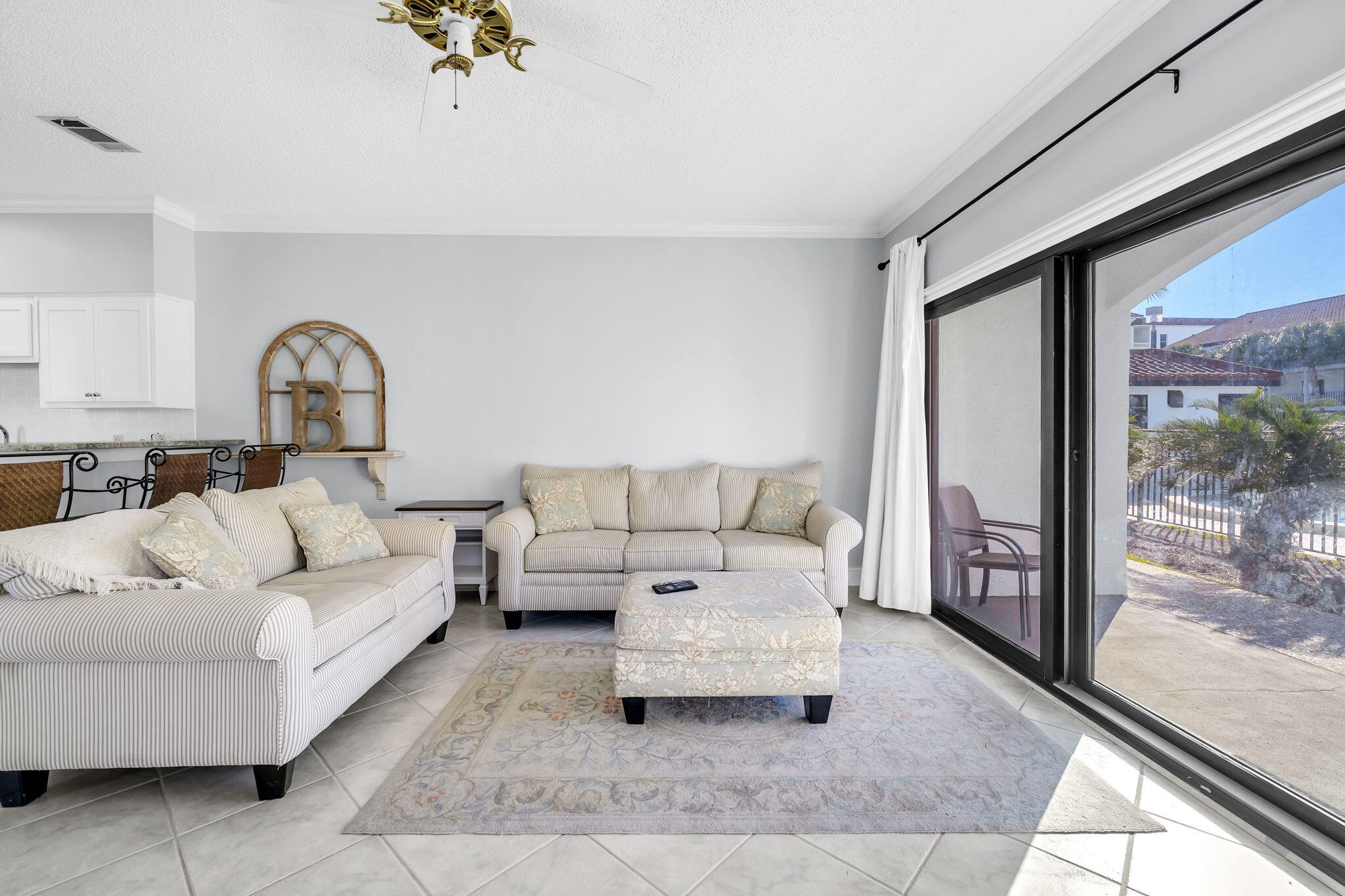 3604 E County Highway 30A UNIT B3