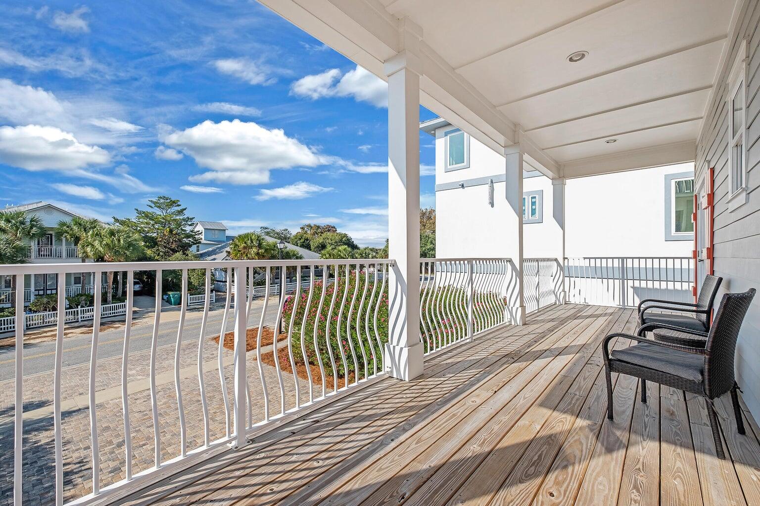99 Stingray Street