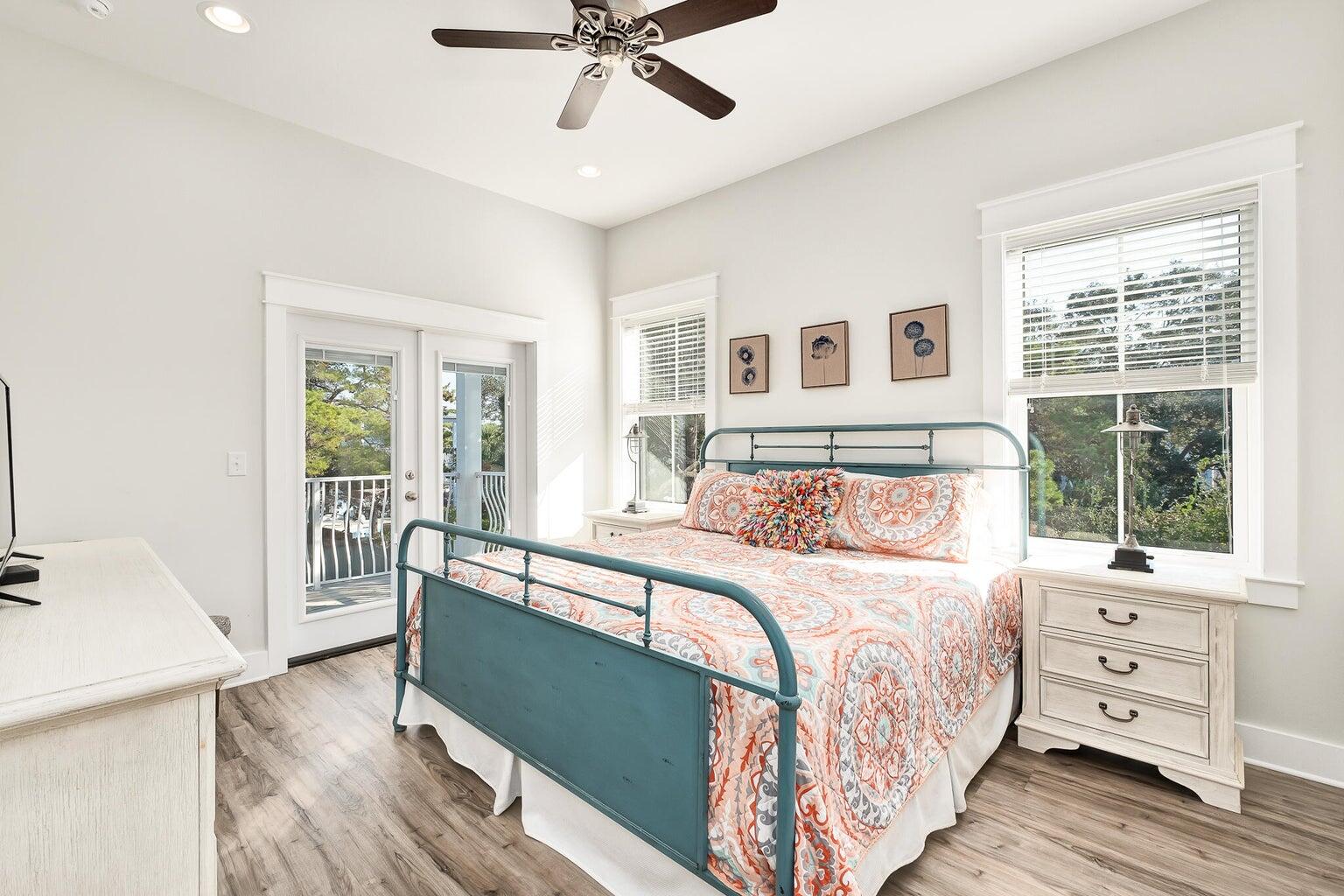 99 Stingray Street