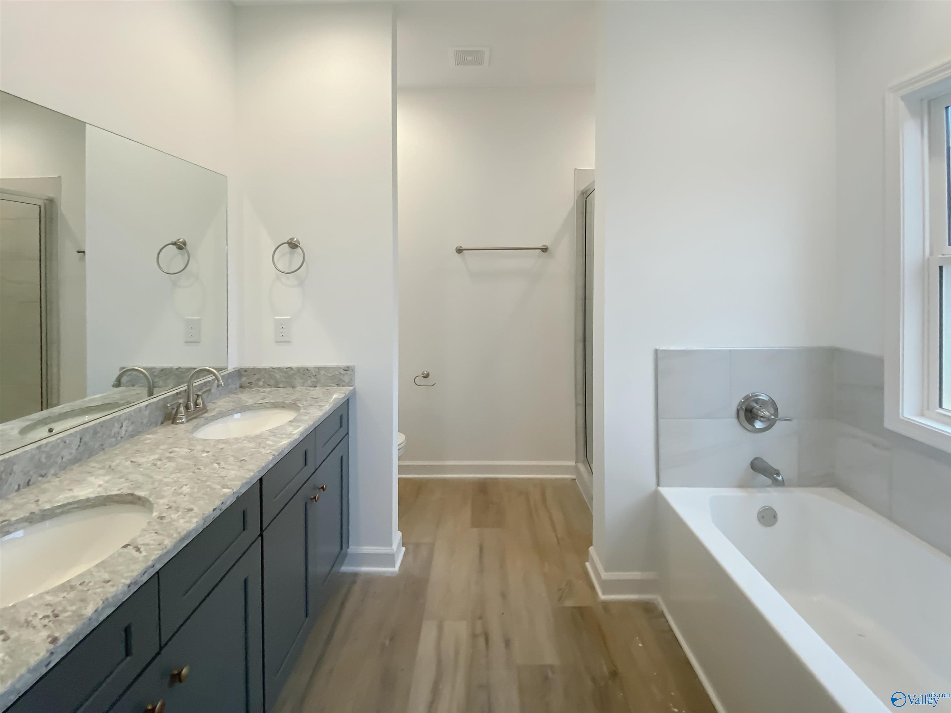 23979 Justin Brent Circle