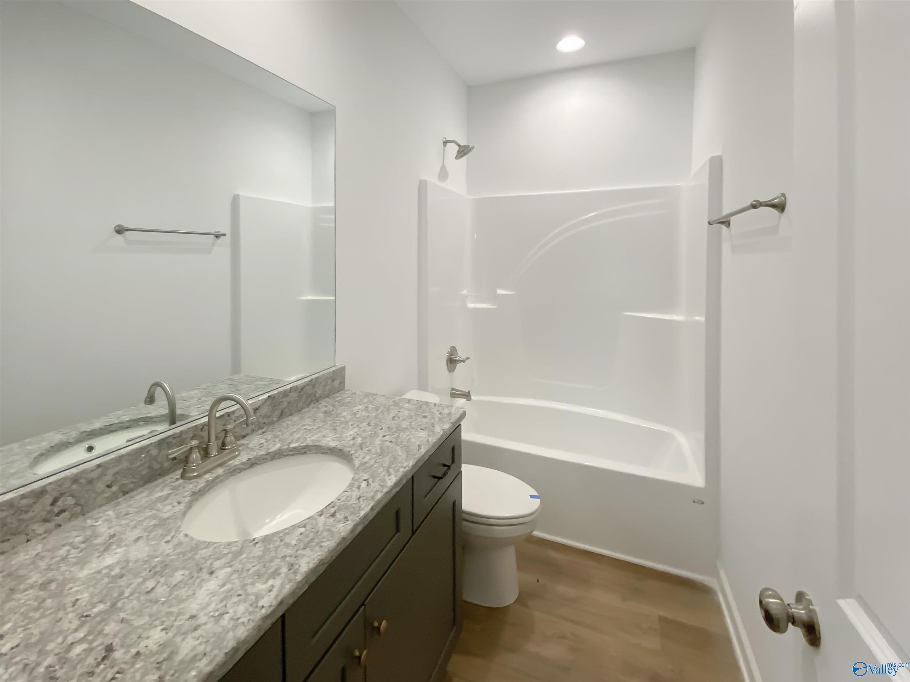 23979 Justin Brent Circle