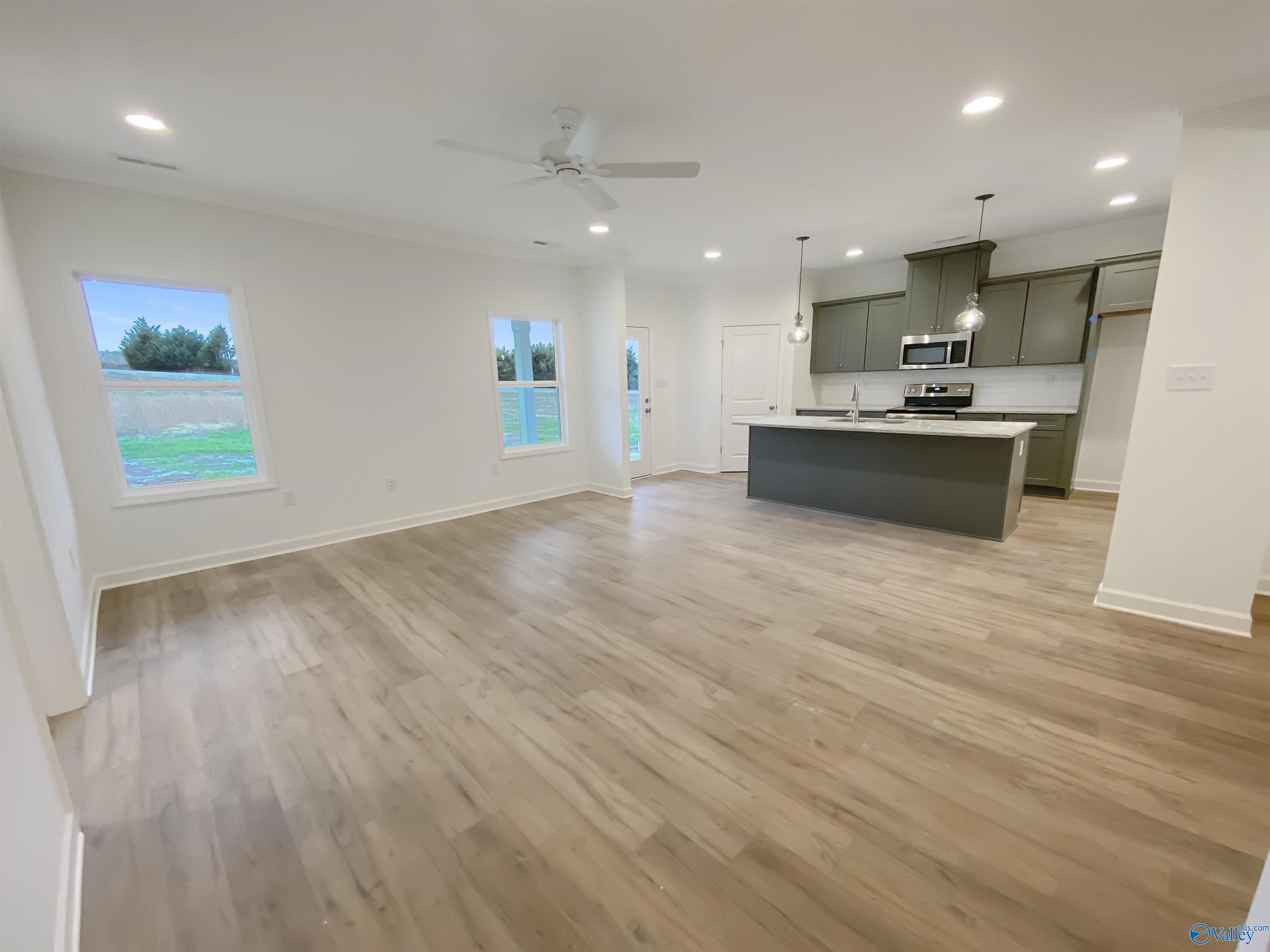 23979 Justin Brent Circle