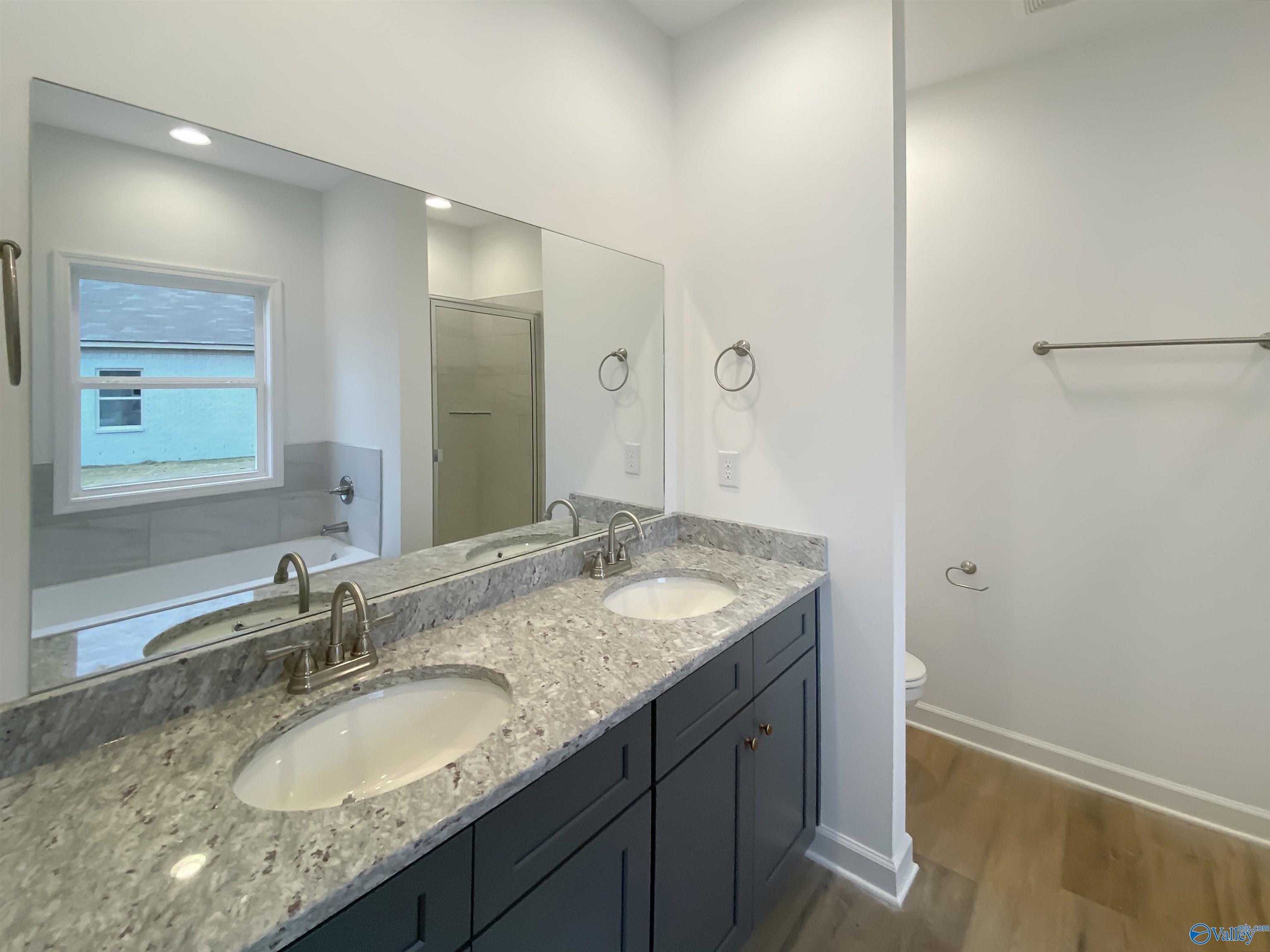 23979 Justin Brent Circle