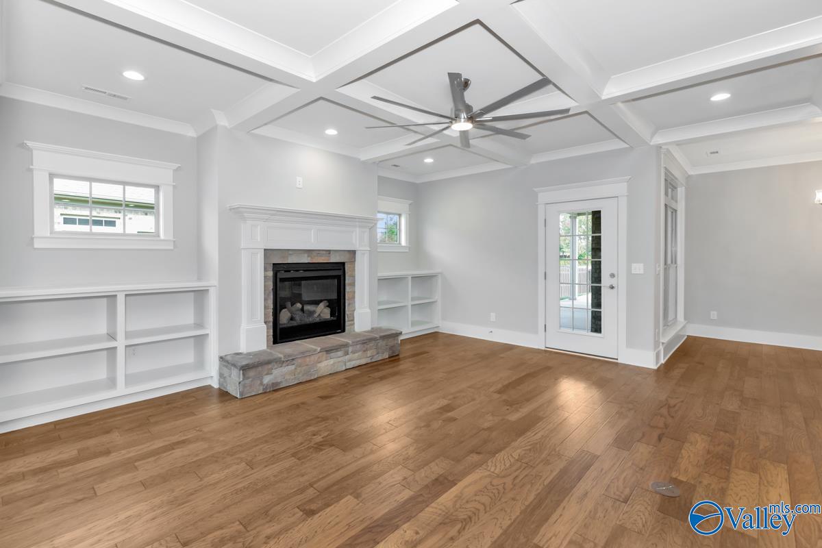 9576 NW Abington Cove Boulevard