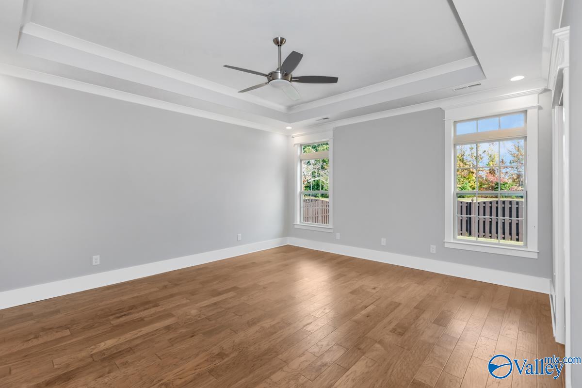 9576 NW Abington Cove Boulevard