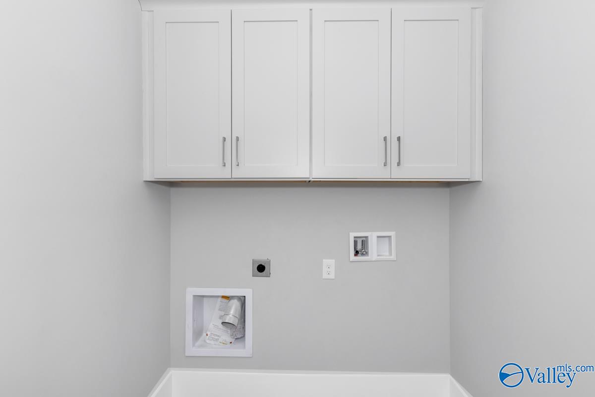 9576 NW Abington Cove Boulevard