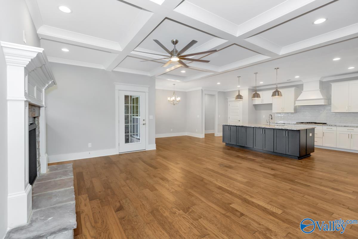 9576 NW Abington Cove Boulevard