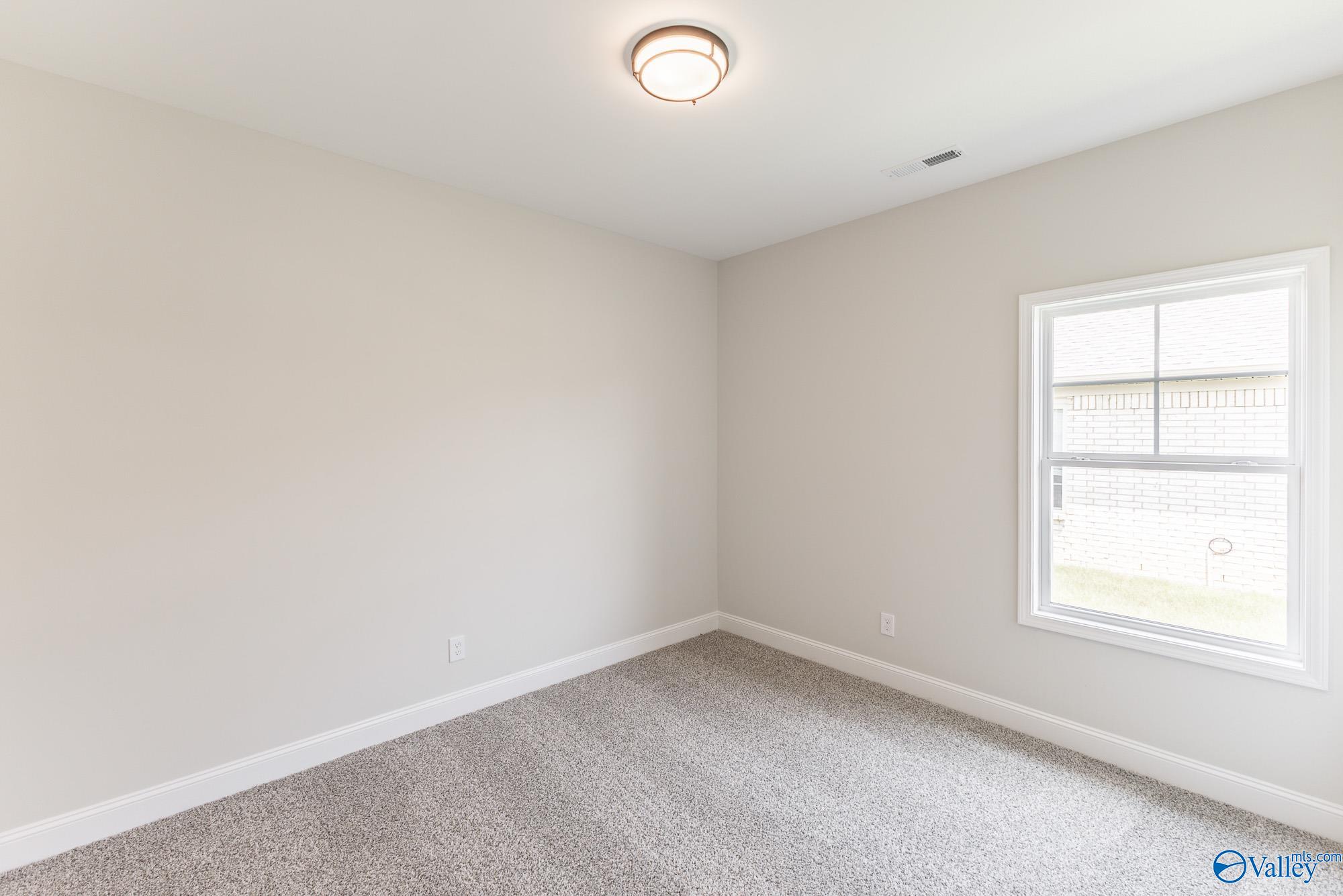 305 Avebury Road