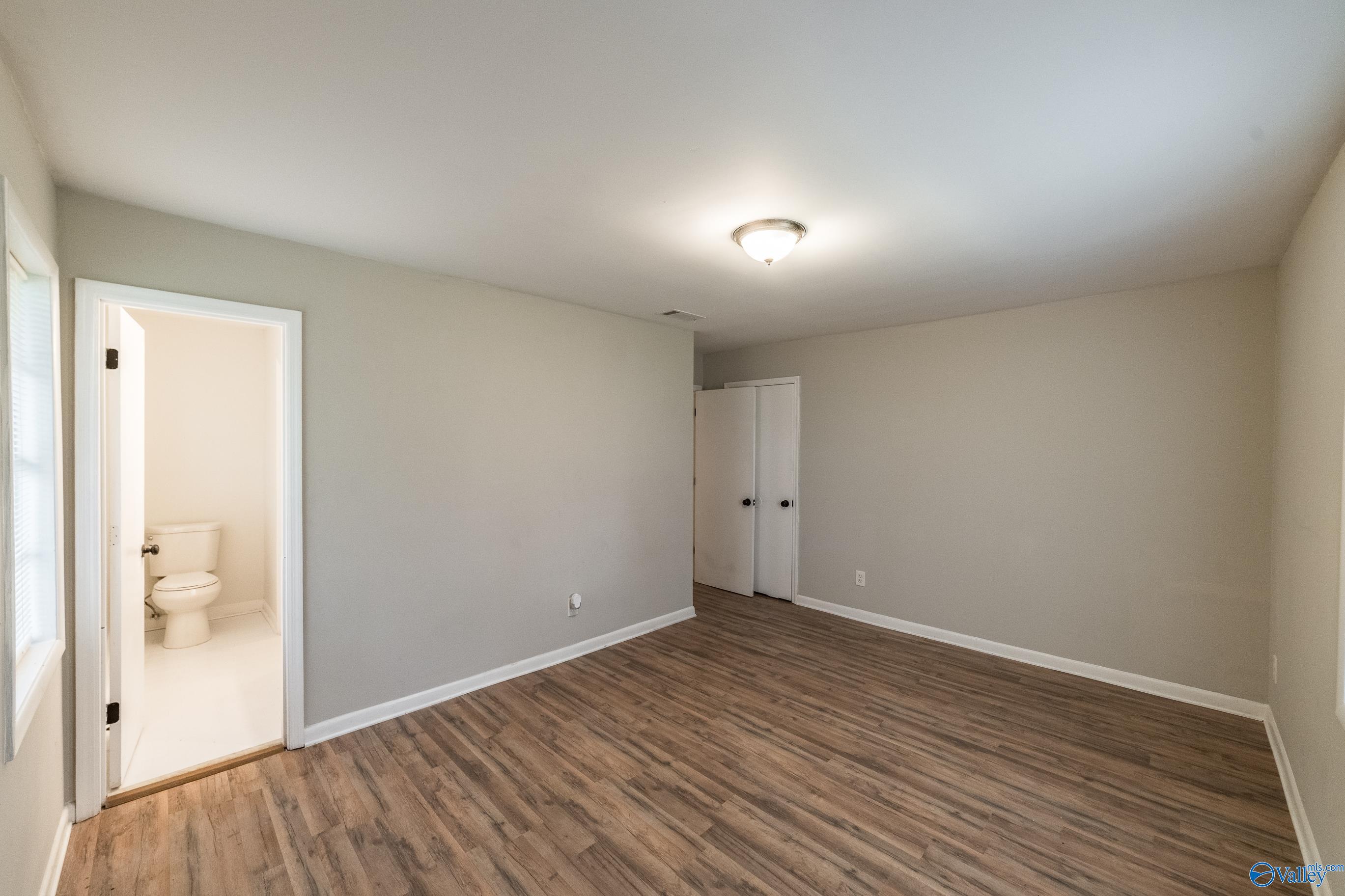 3414 Grassfort Drive SW