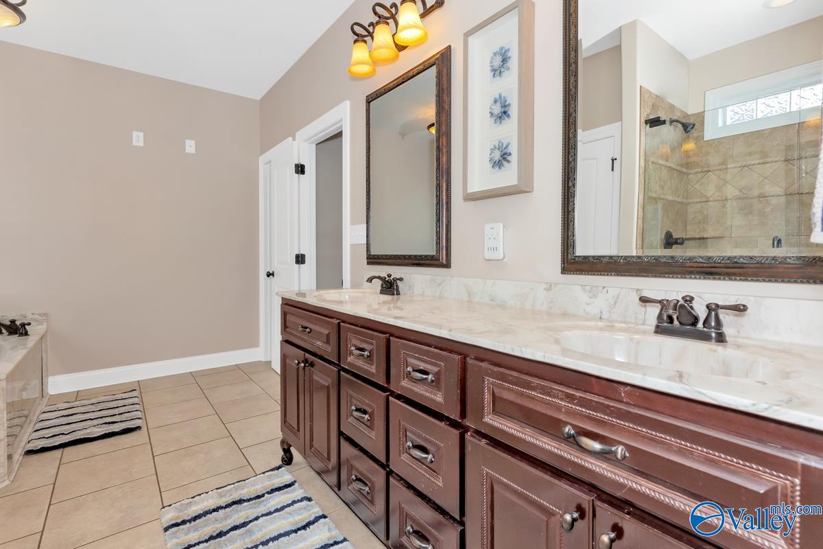 7054 Pale Dawn Place SE