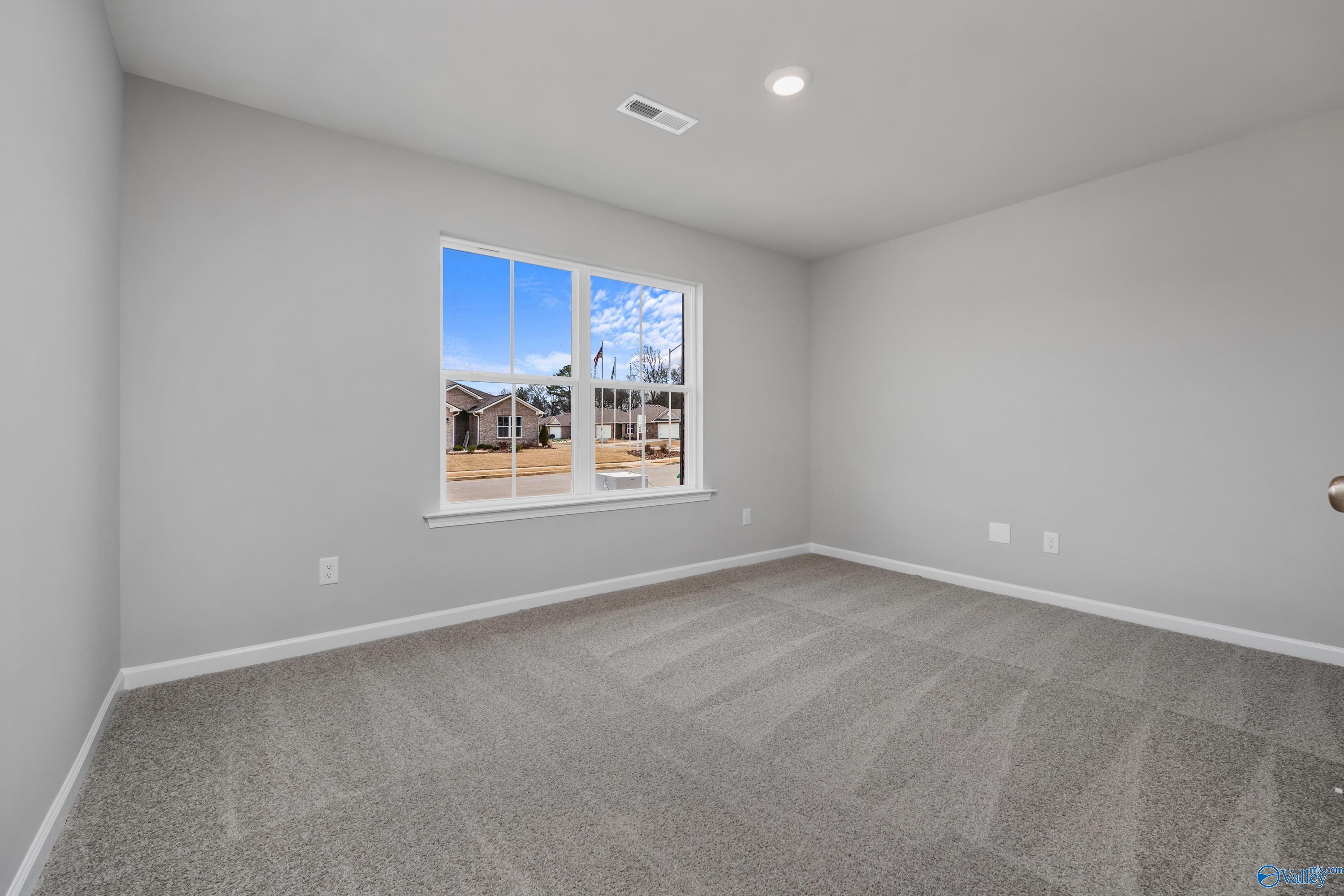 106 Jerrie Lynn Boulevard