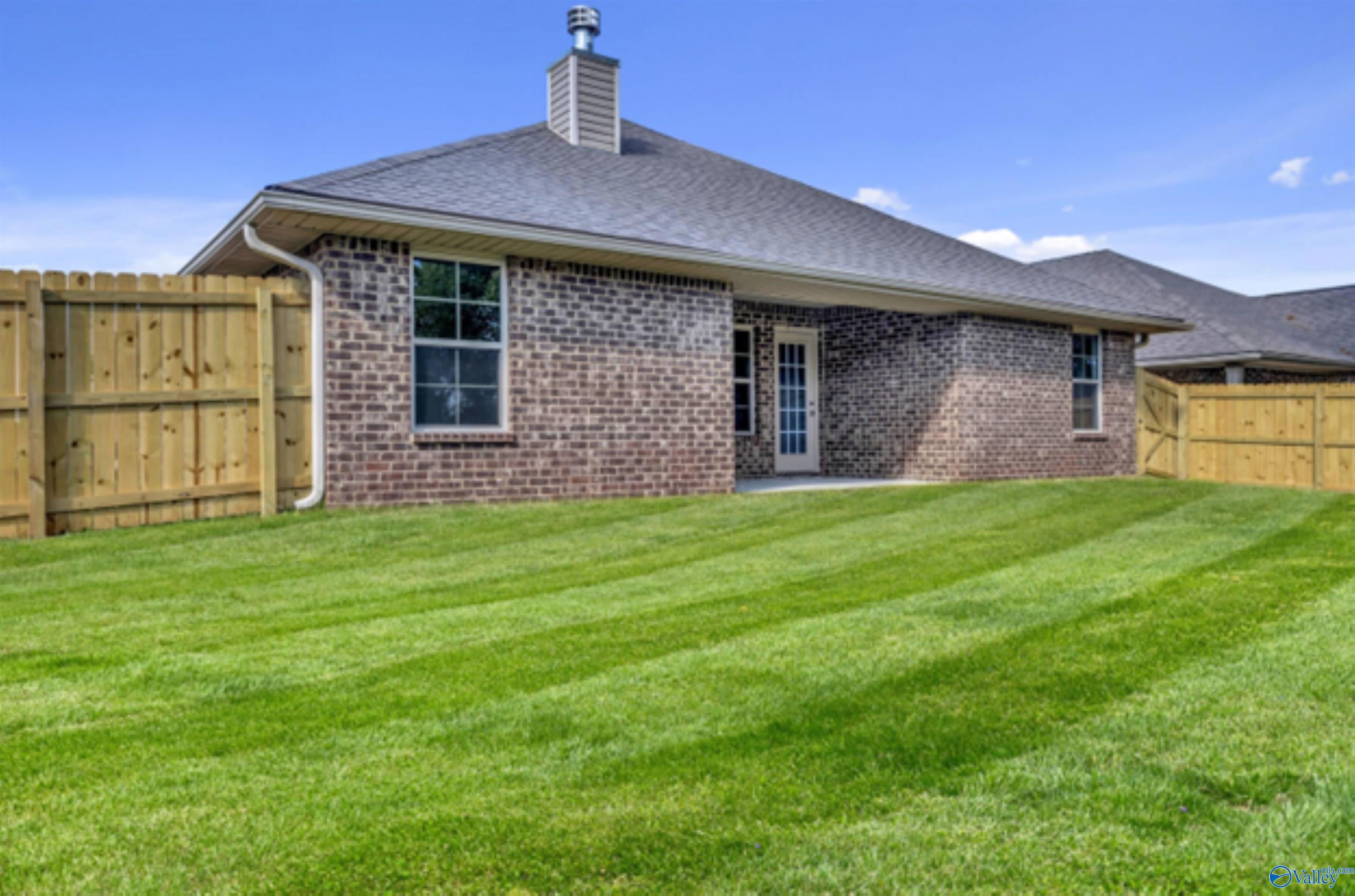 119 Bingham Way