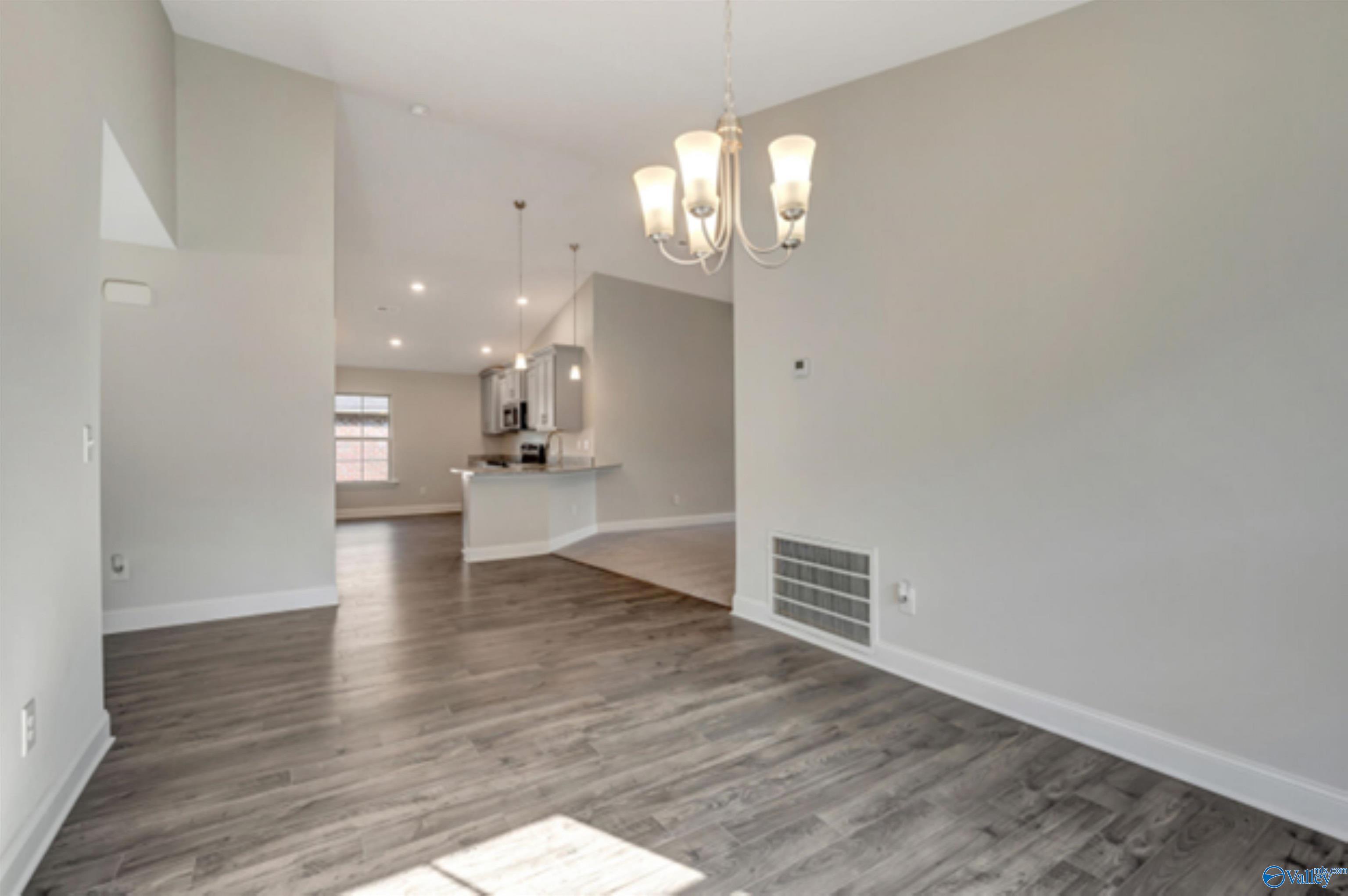 119 Bingham Way