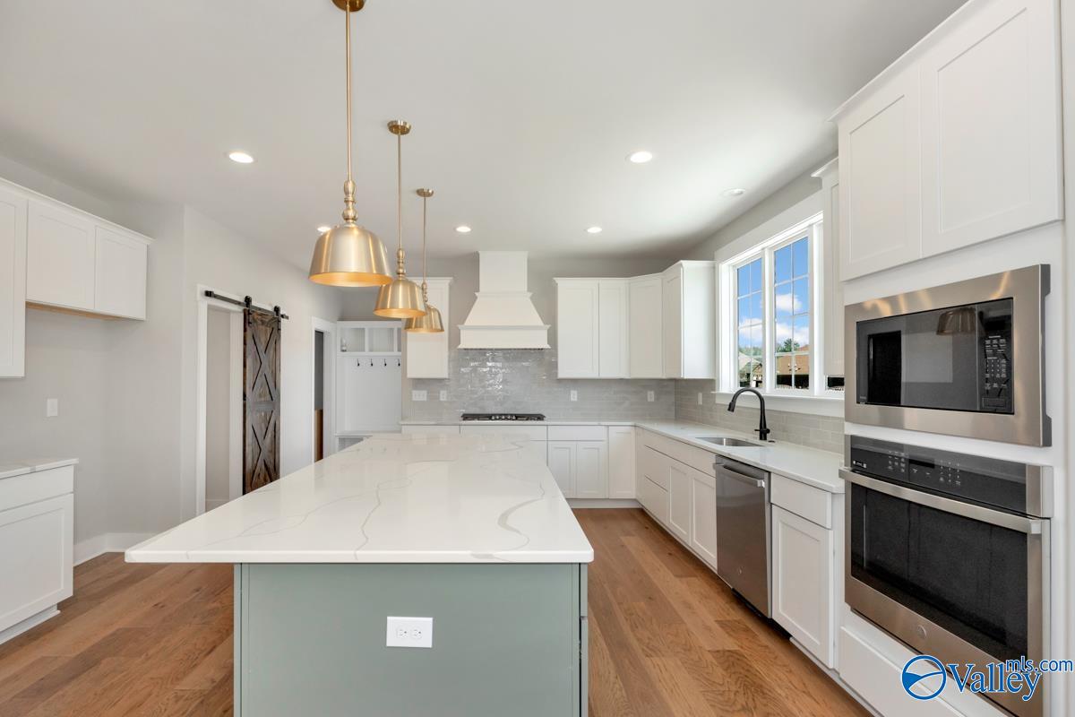 135 Marlbrook Drive