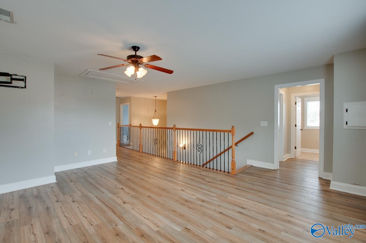 7522 Parktrace Lane