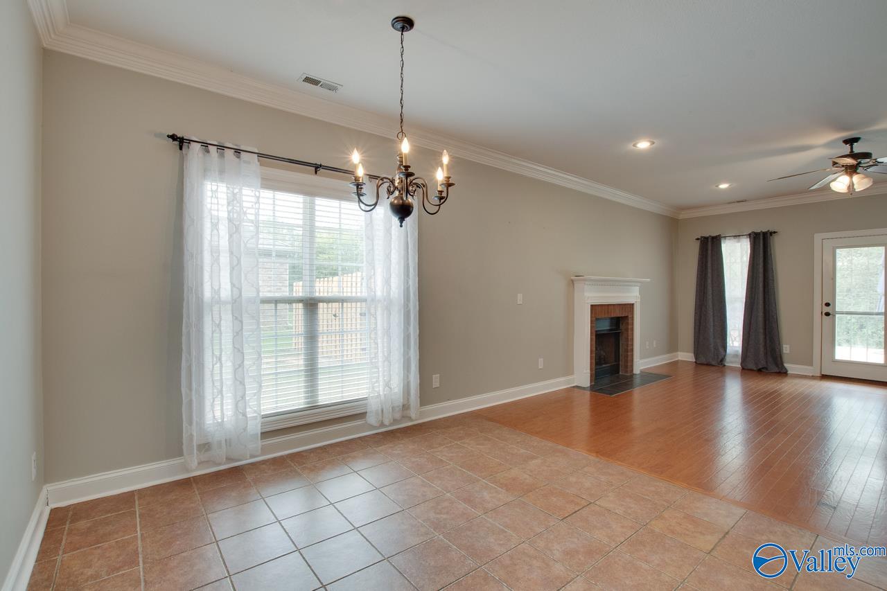 7522 Parktrace Lane