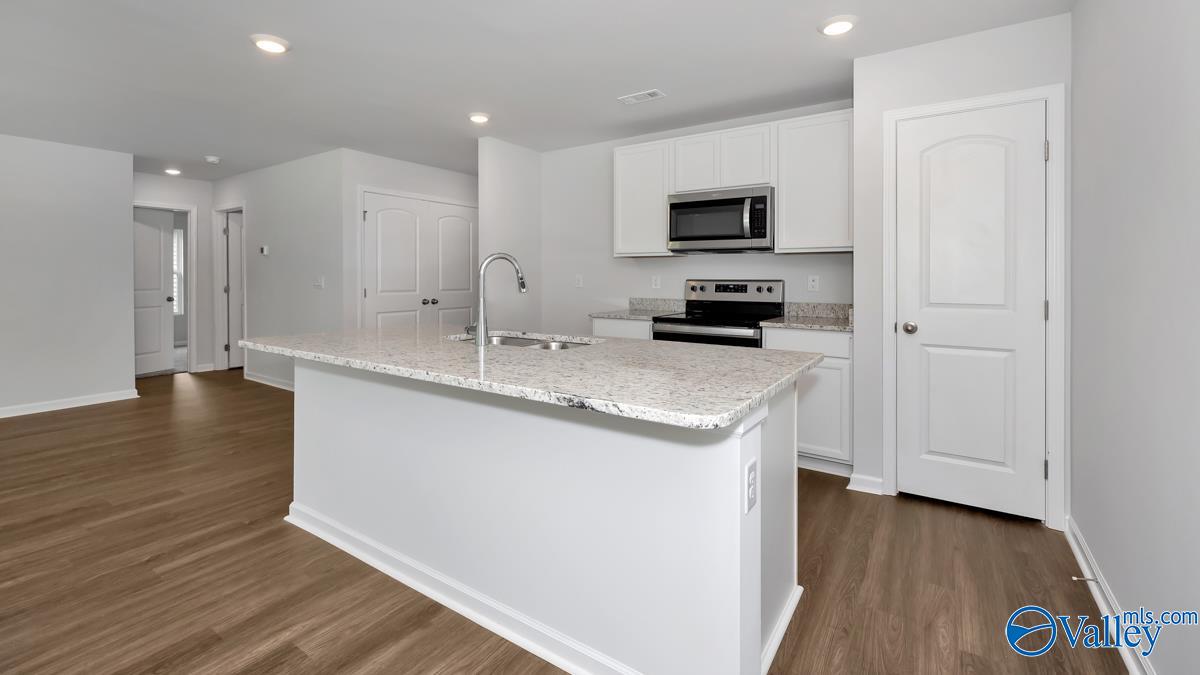 9958 Sequoyah Cove Drive
