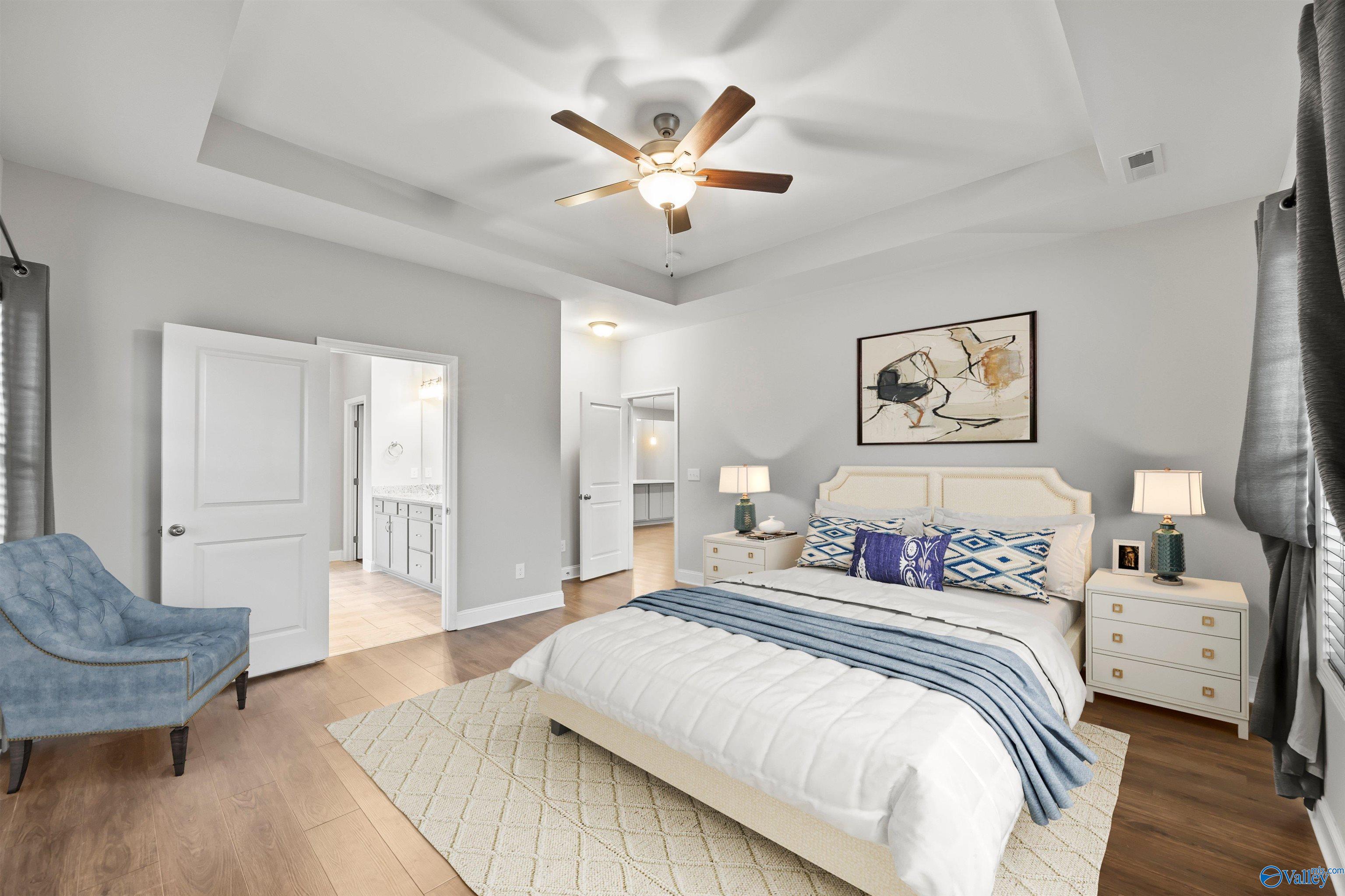 121 Slade Thomas Drive