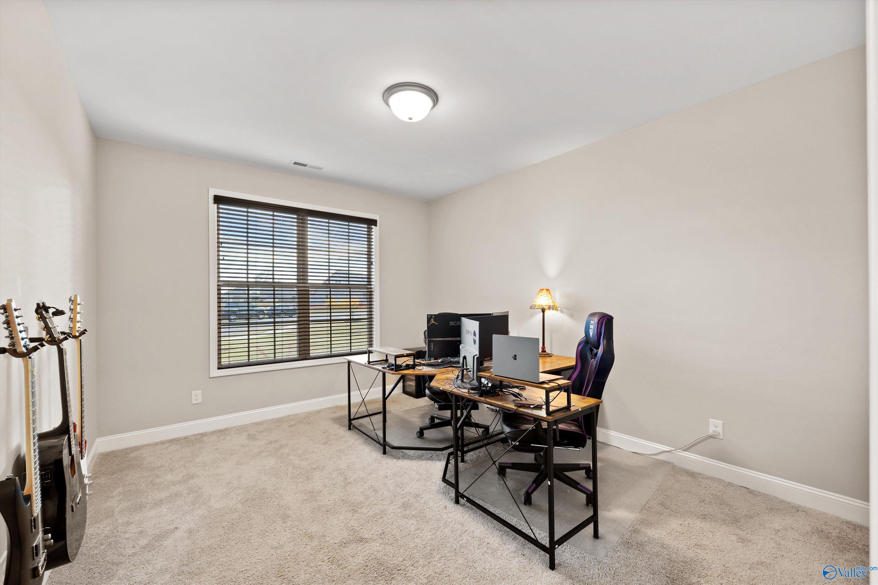 121 Slade Thomas Drive