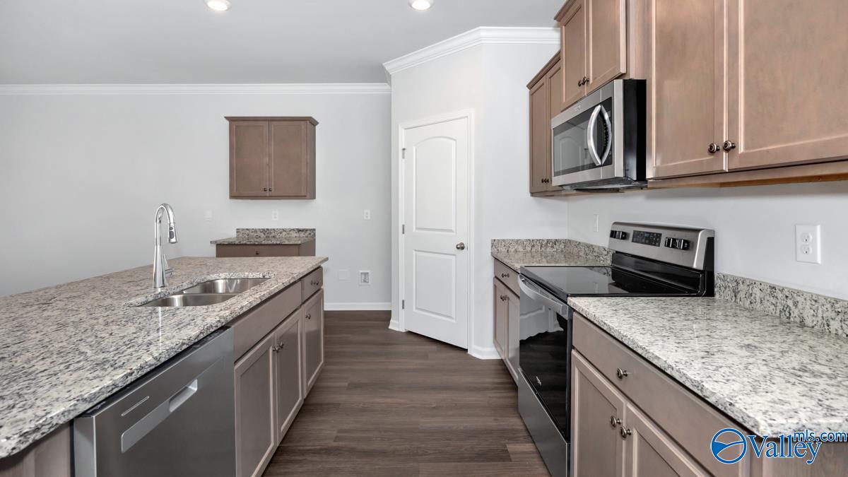 167 List Road
