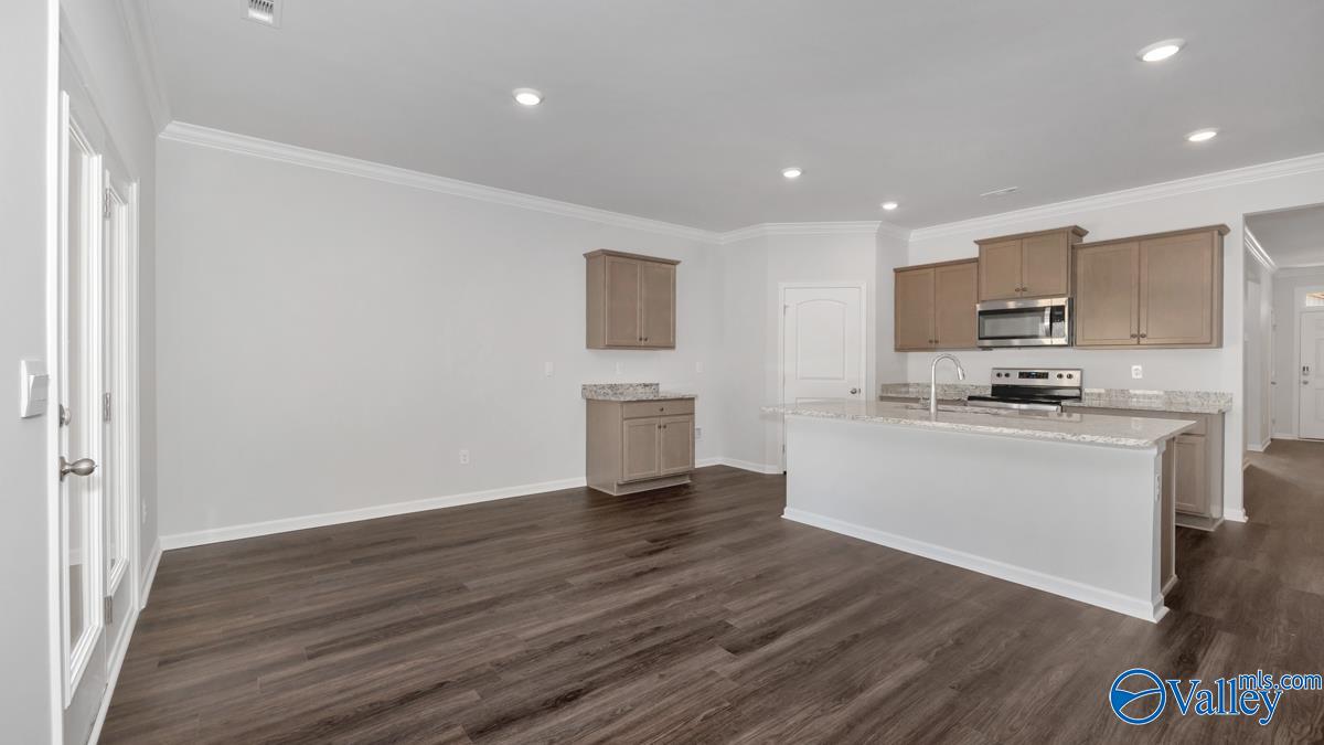 167 List Road