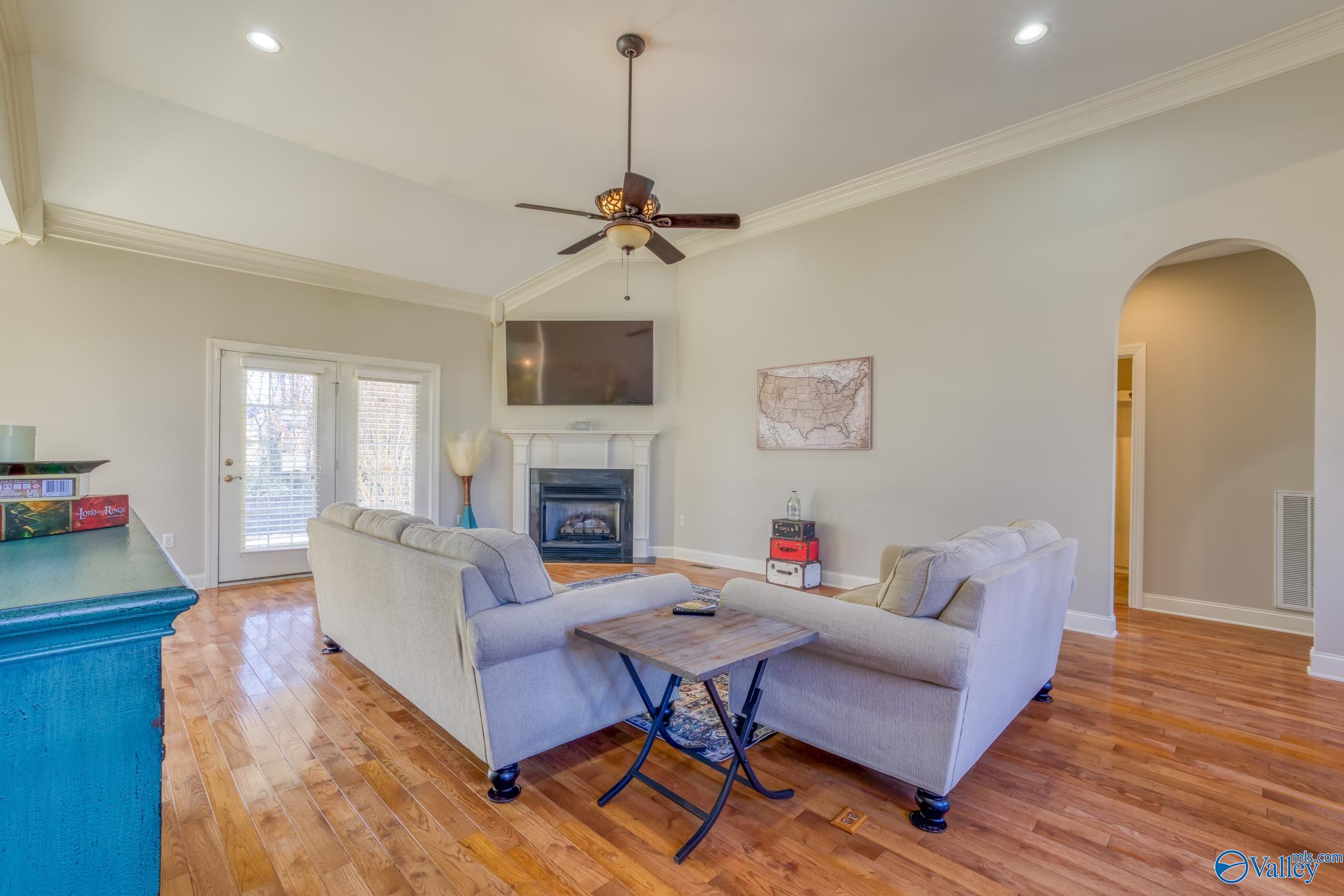 325 Kingston Drive