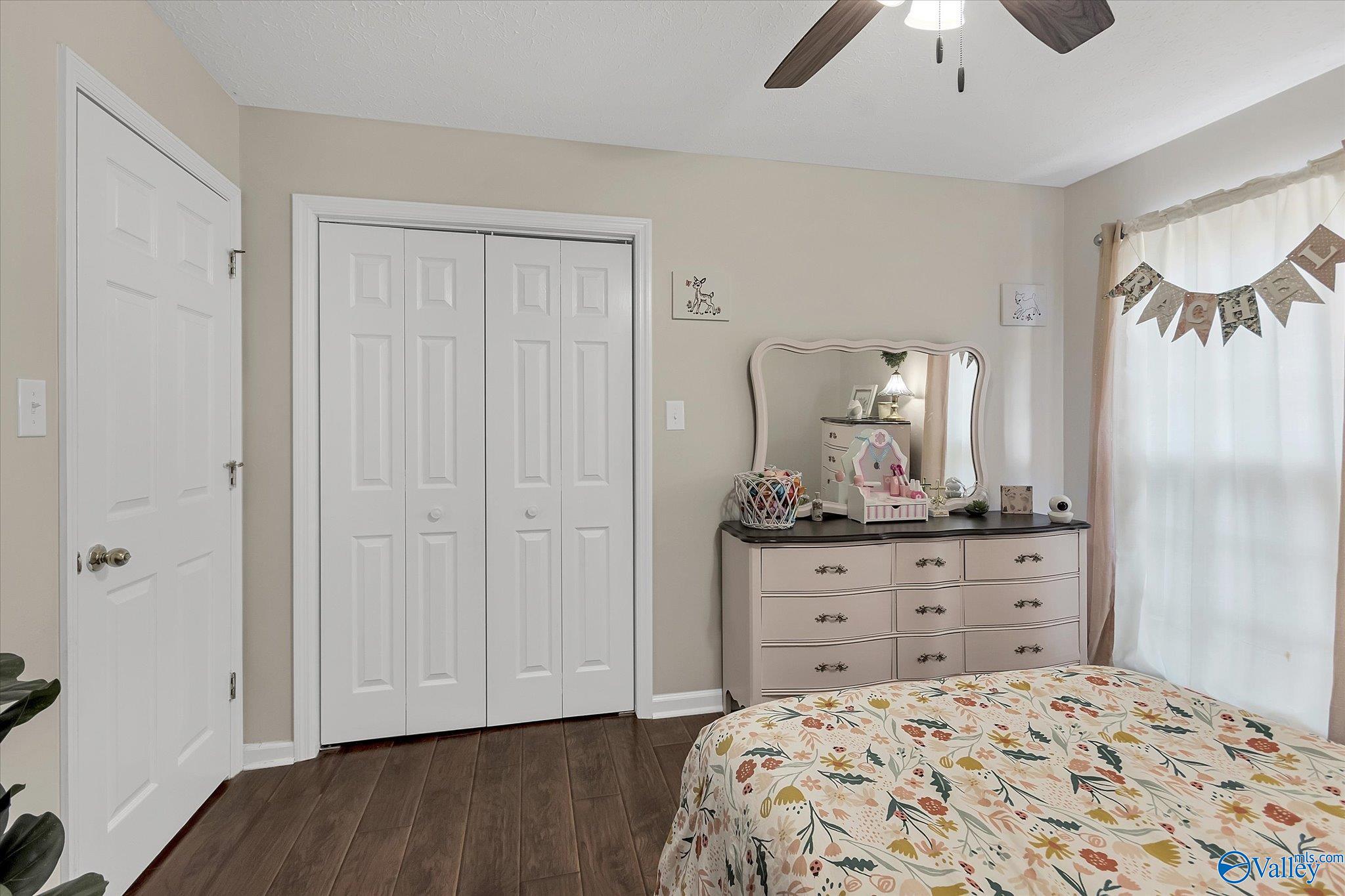 14743 Facet Circle