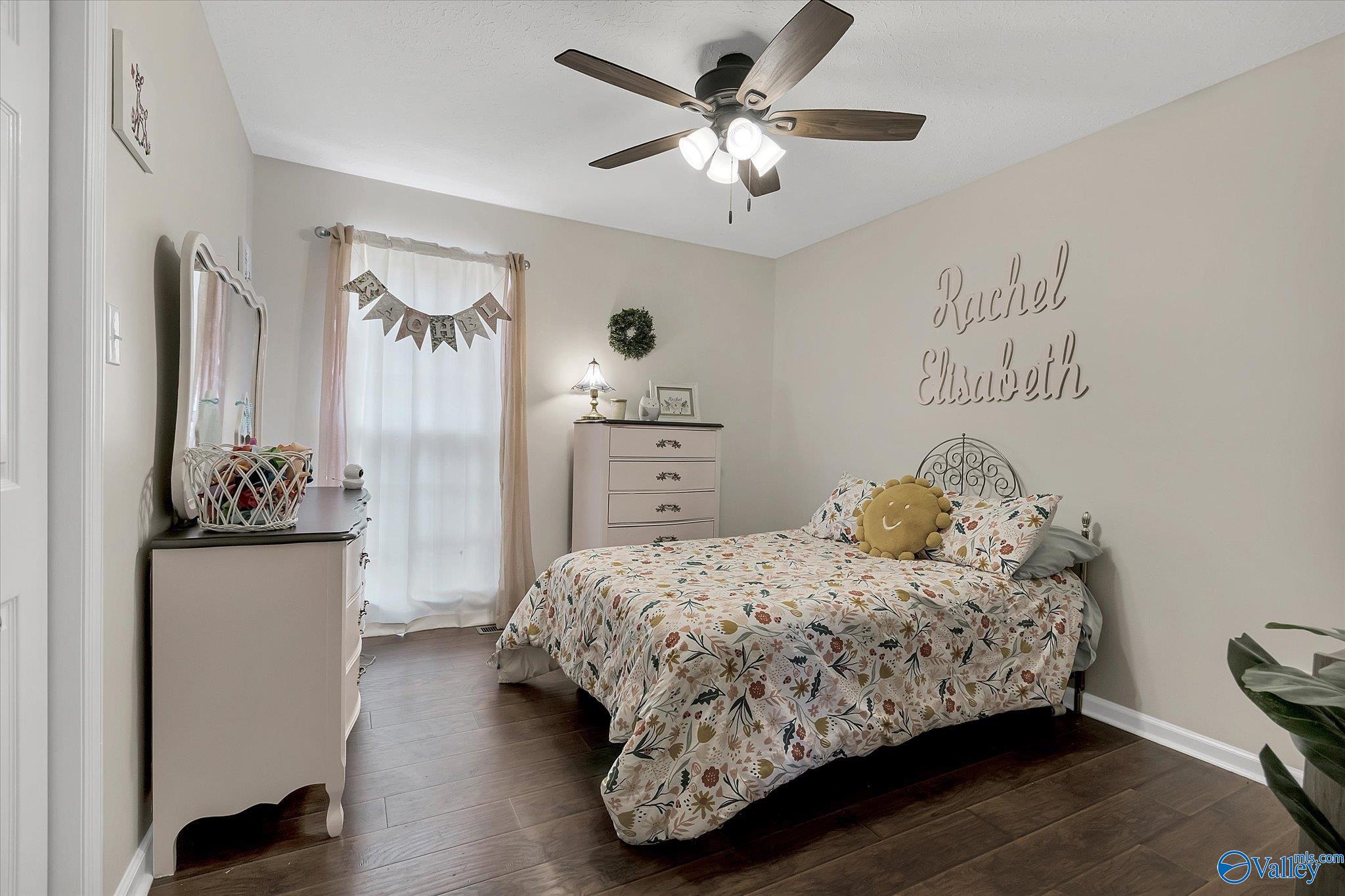14743 Facet Circle