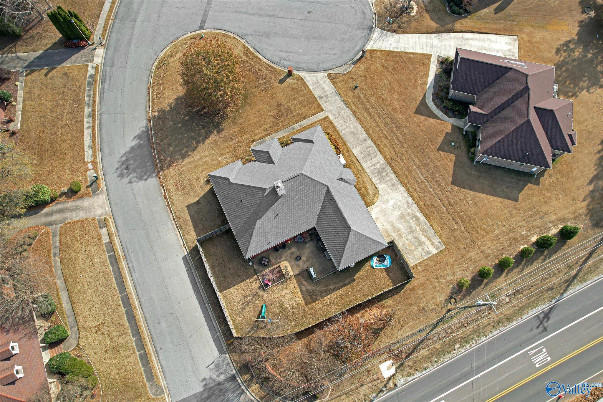 14743 Facet Circle