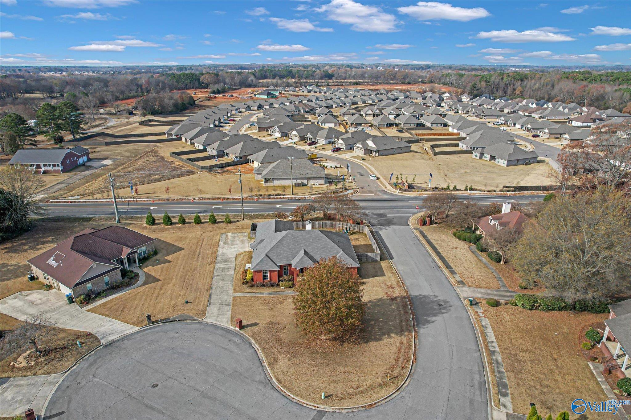 14743 Facet Circle