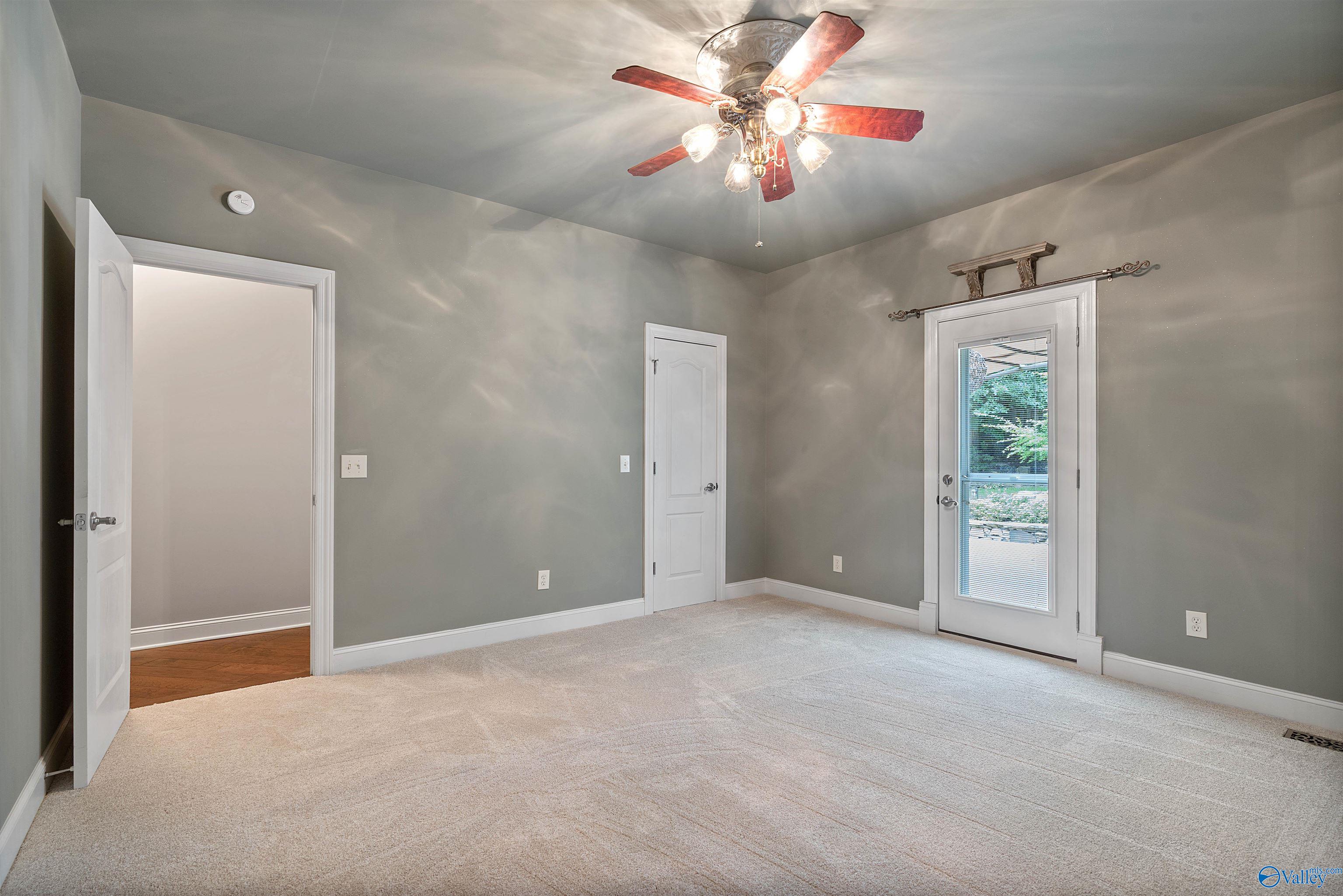 110 Holbrook Drive