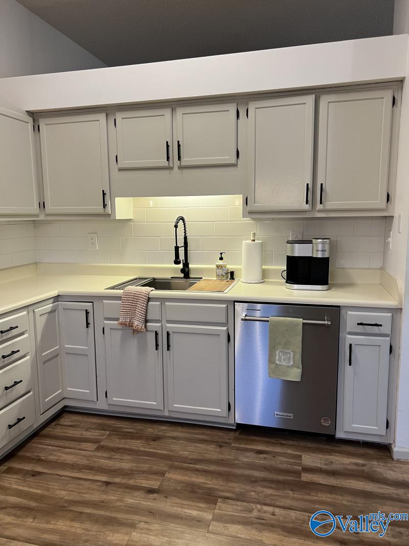 1211 Wilmington Road SE