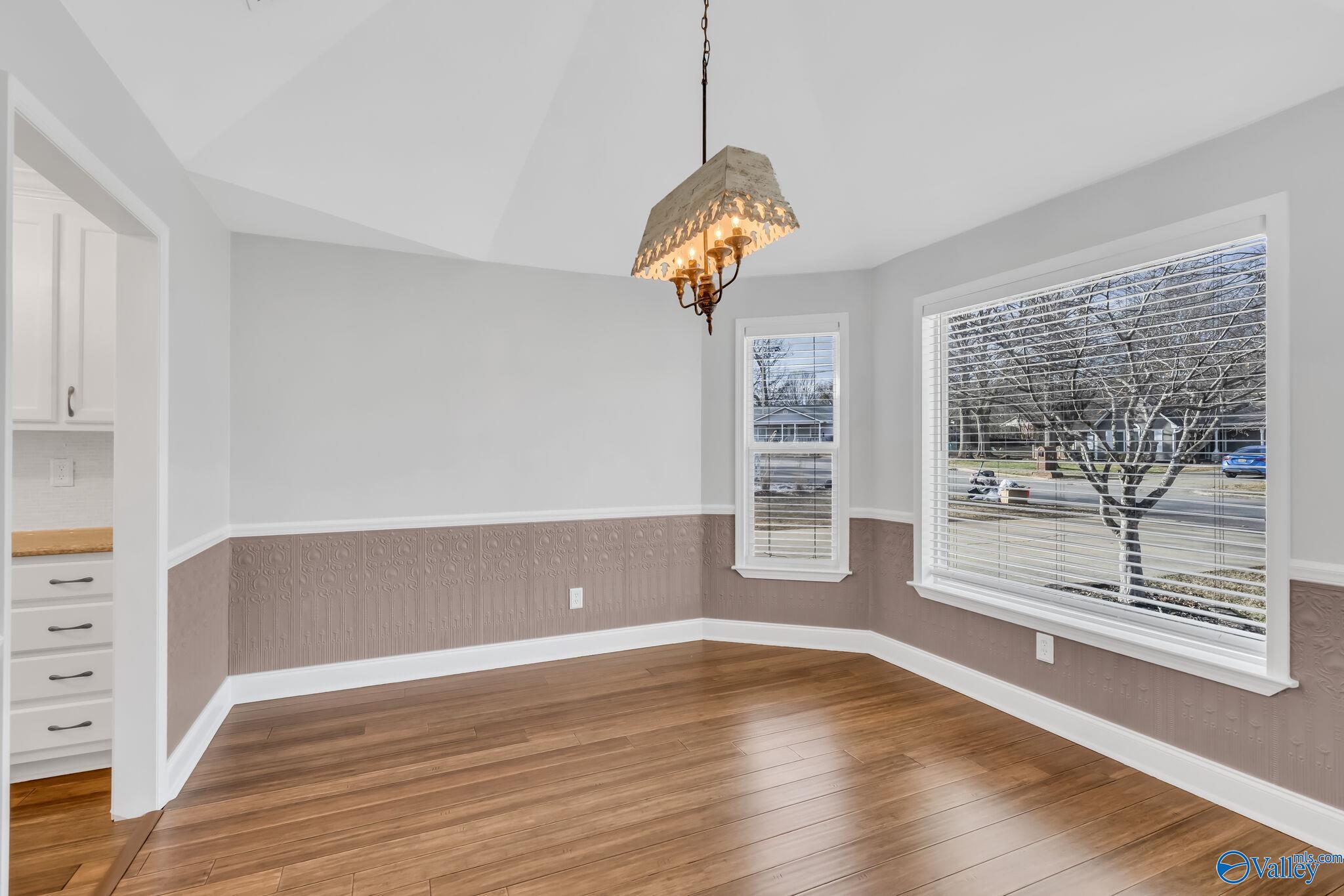 103 Hylis Circle