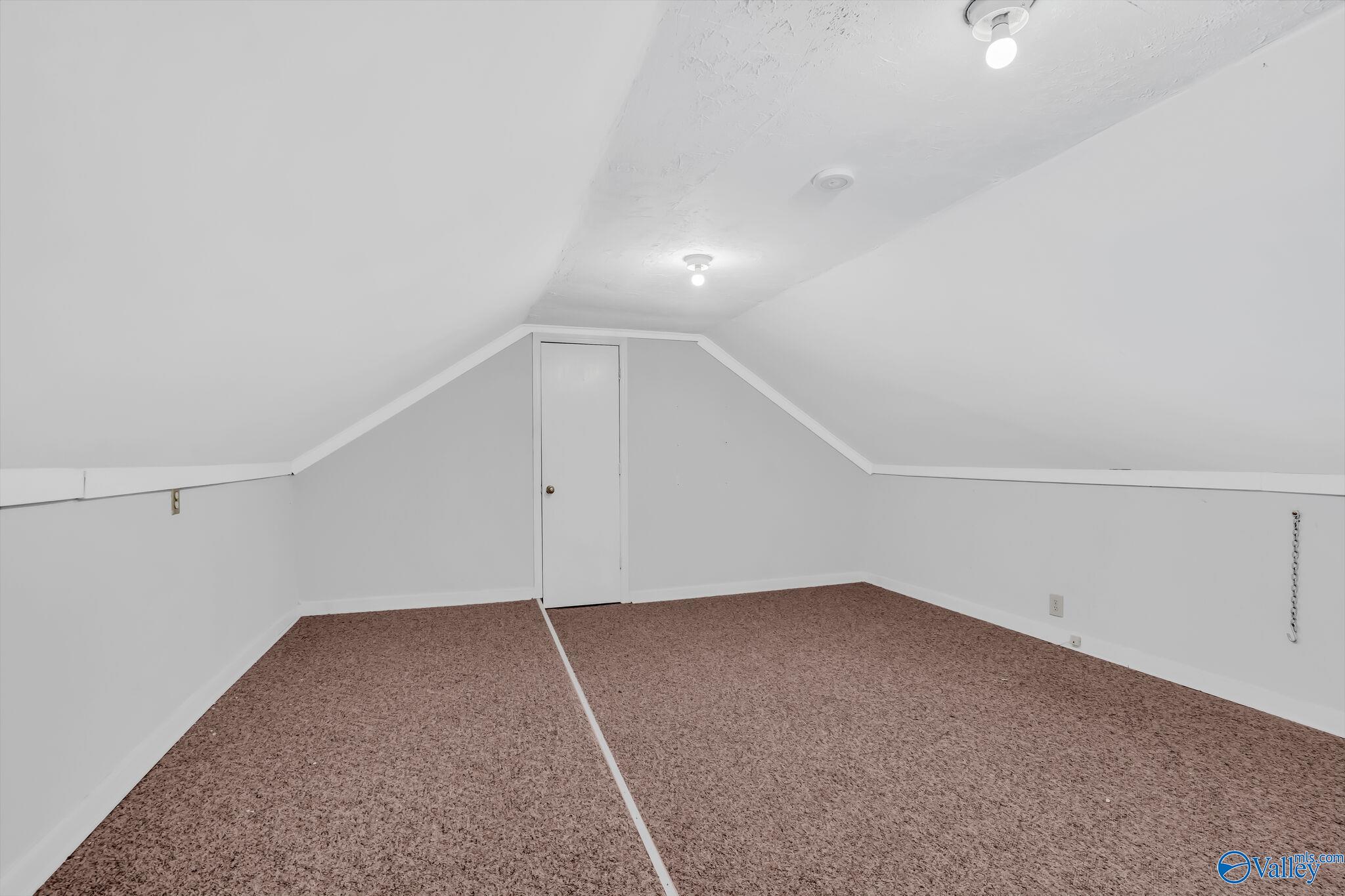 103 Hylis Circle