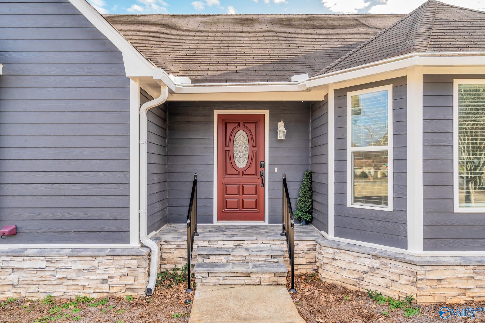 103 Hylis Circle