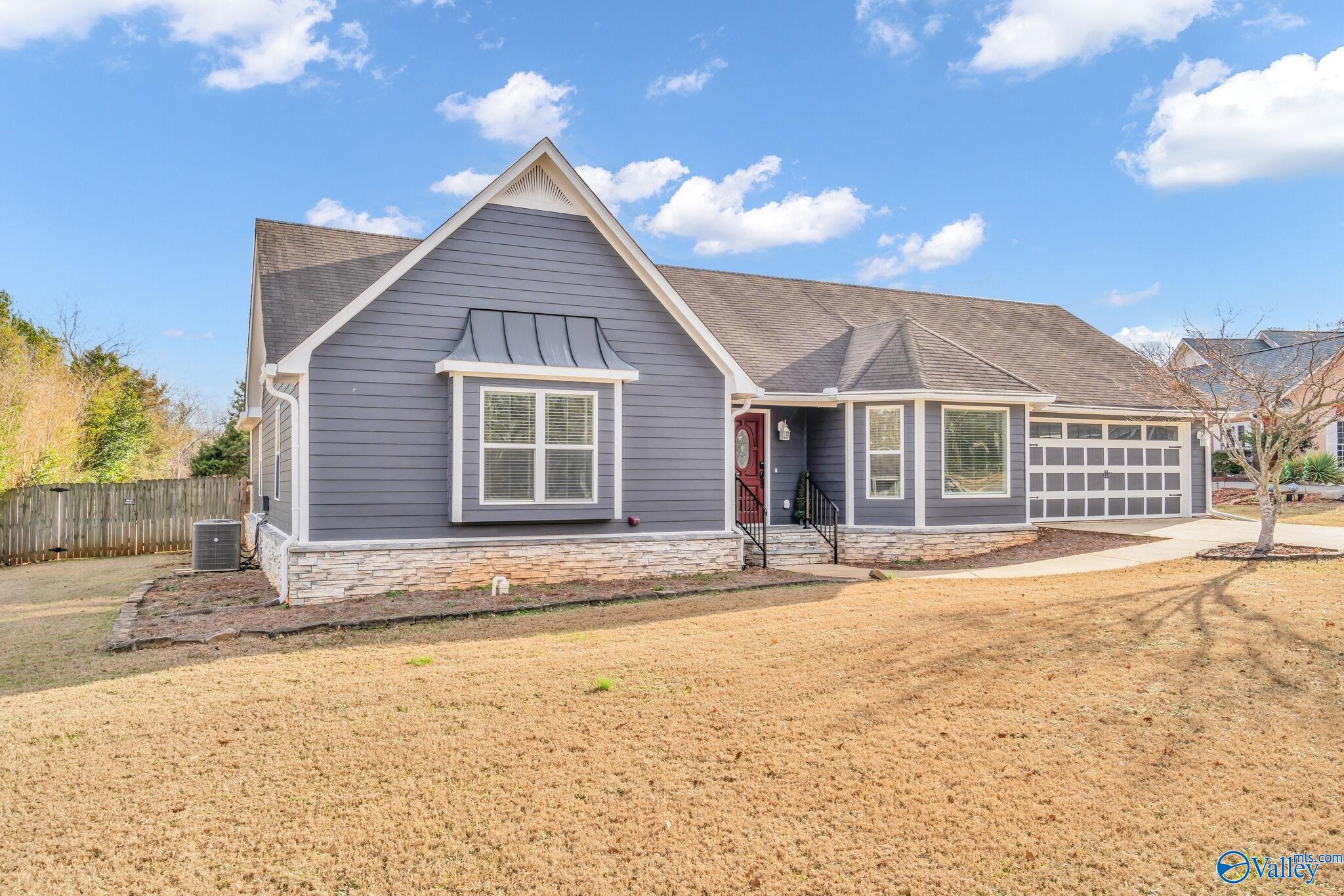 103 Hylis Circle