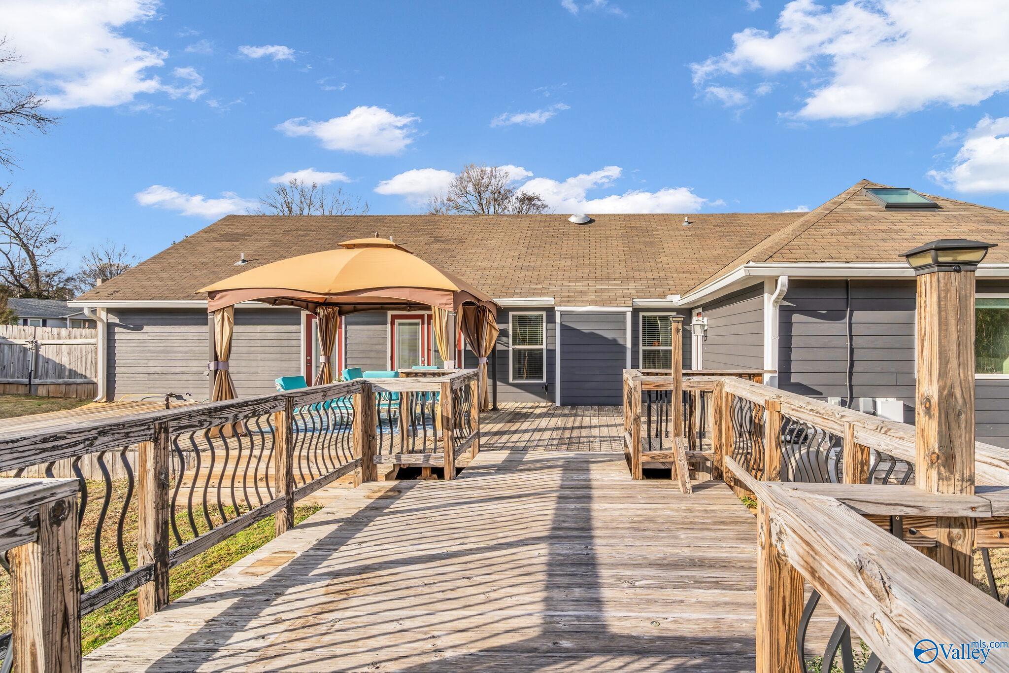 103 Hylis Circle