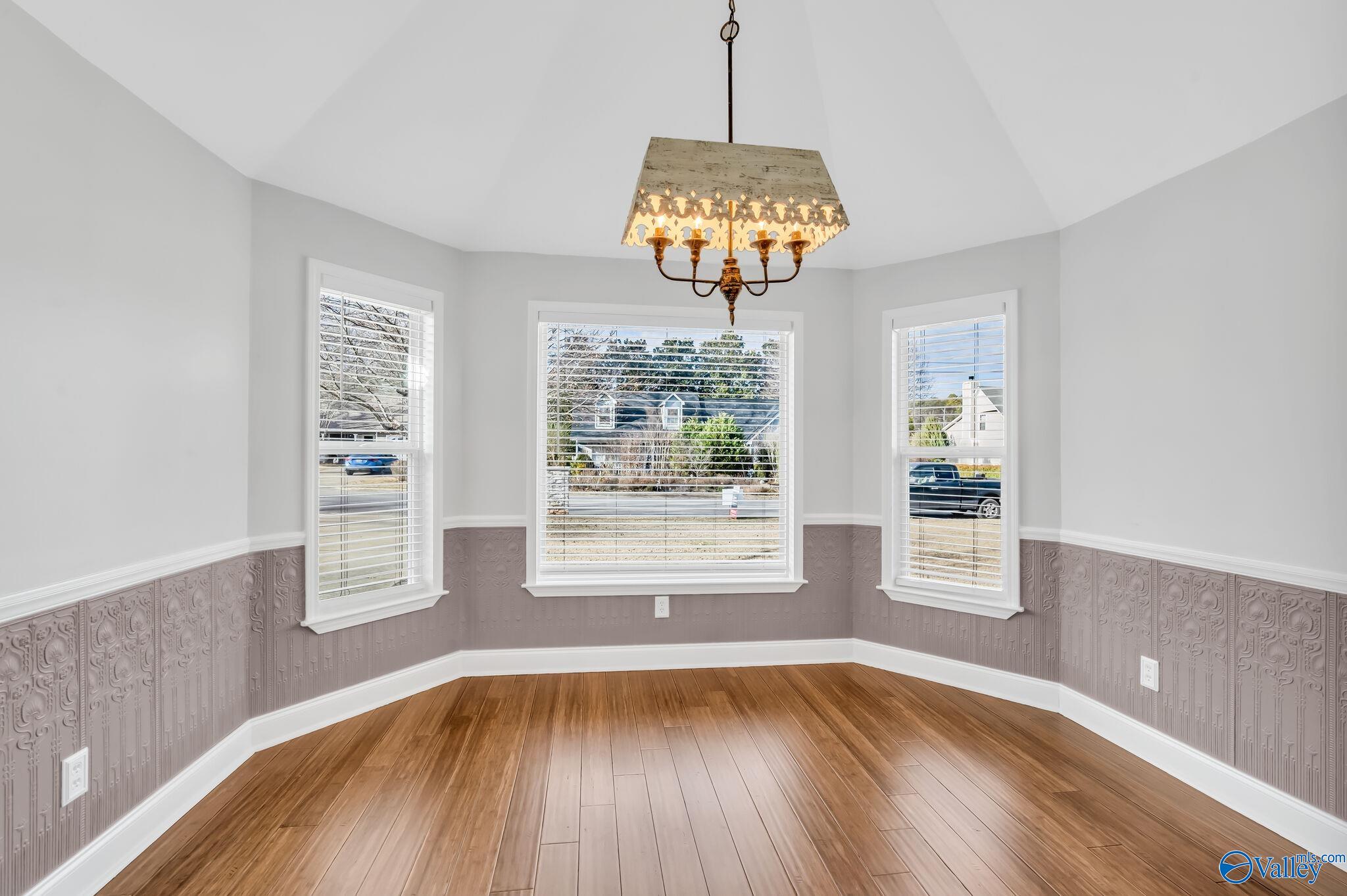 103 Hylis Circle