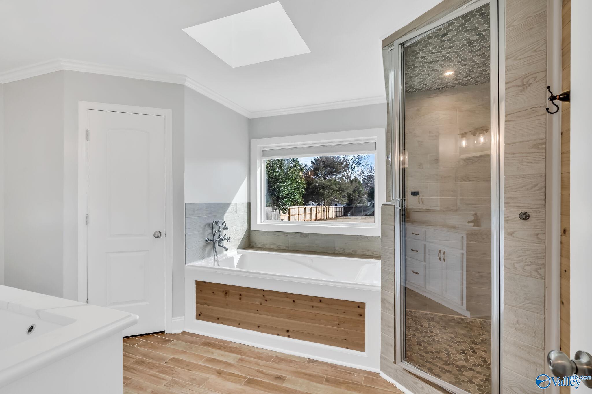 103 Hylis Circle