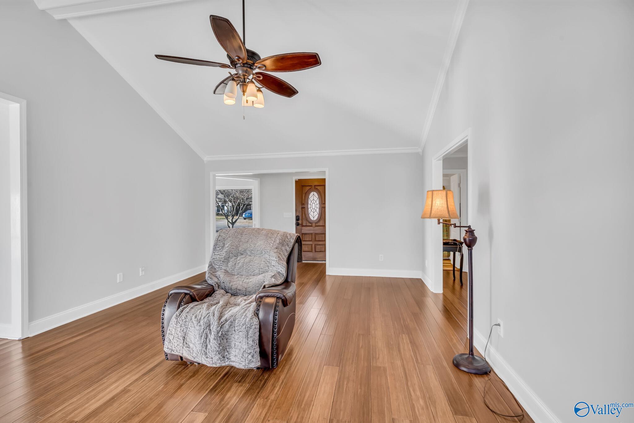 103 Hylis Circle