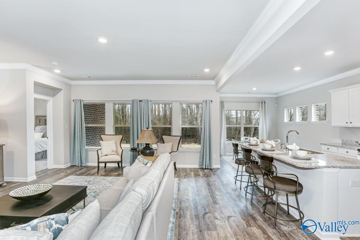 6506 NW Jacaranda Drive